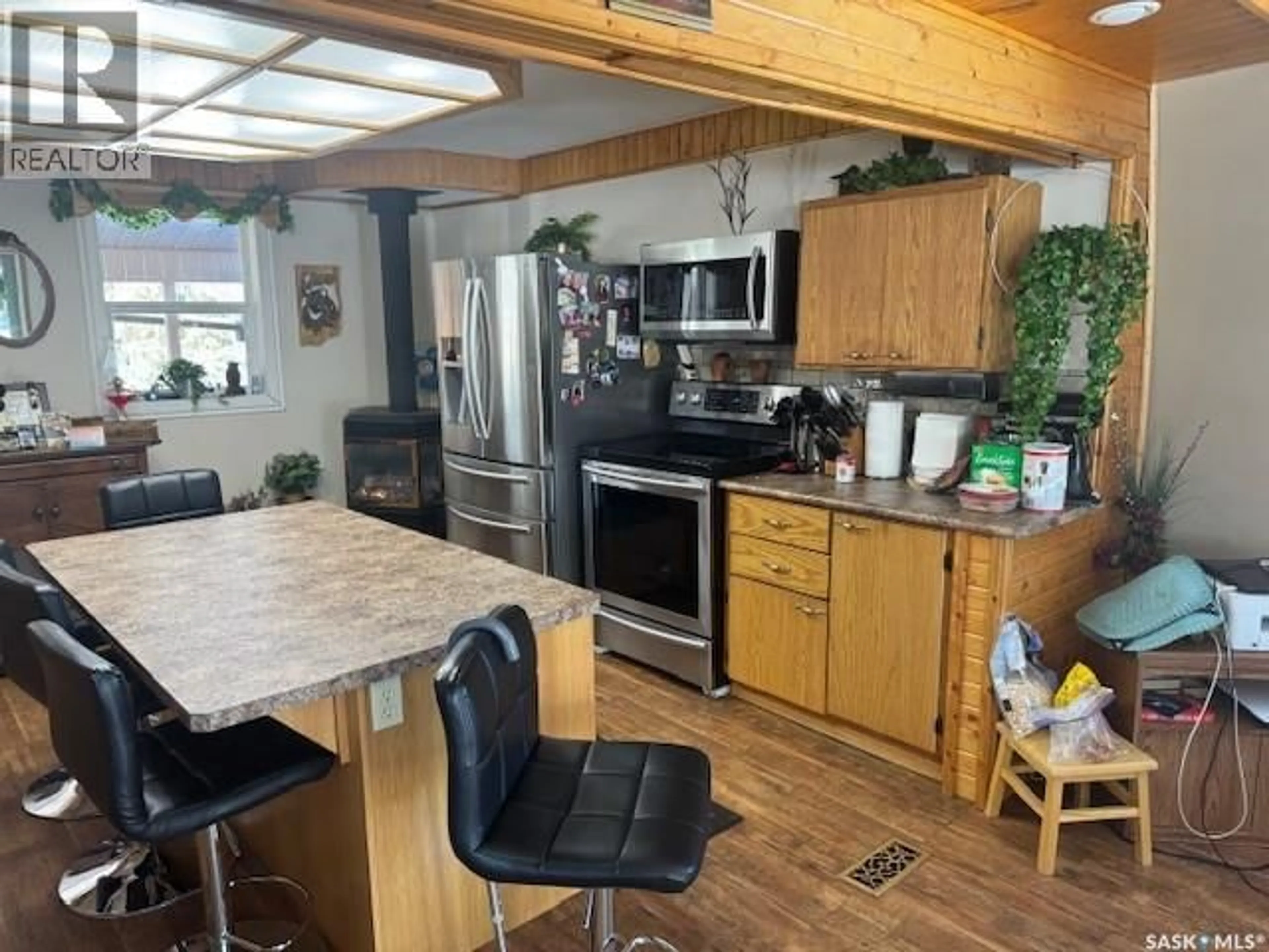Open concept kitchen, unknown for 922 & 926 LAKESHORE DR, Turtle Lake Saskatchewan S0M1J0