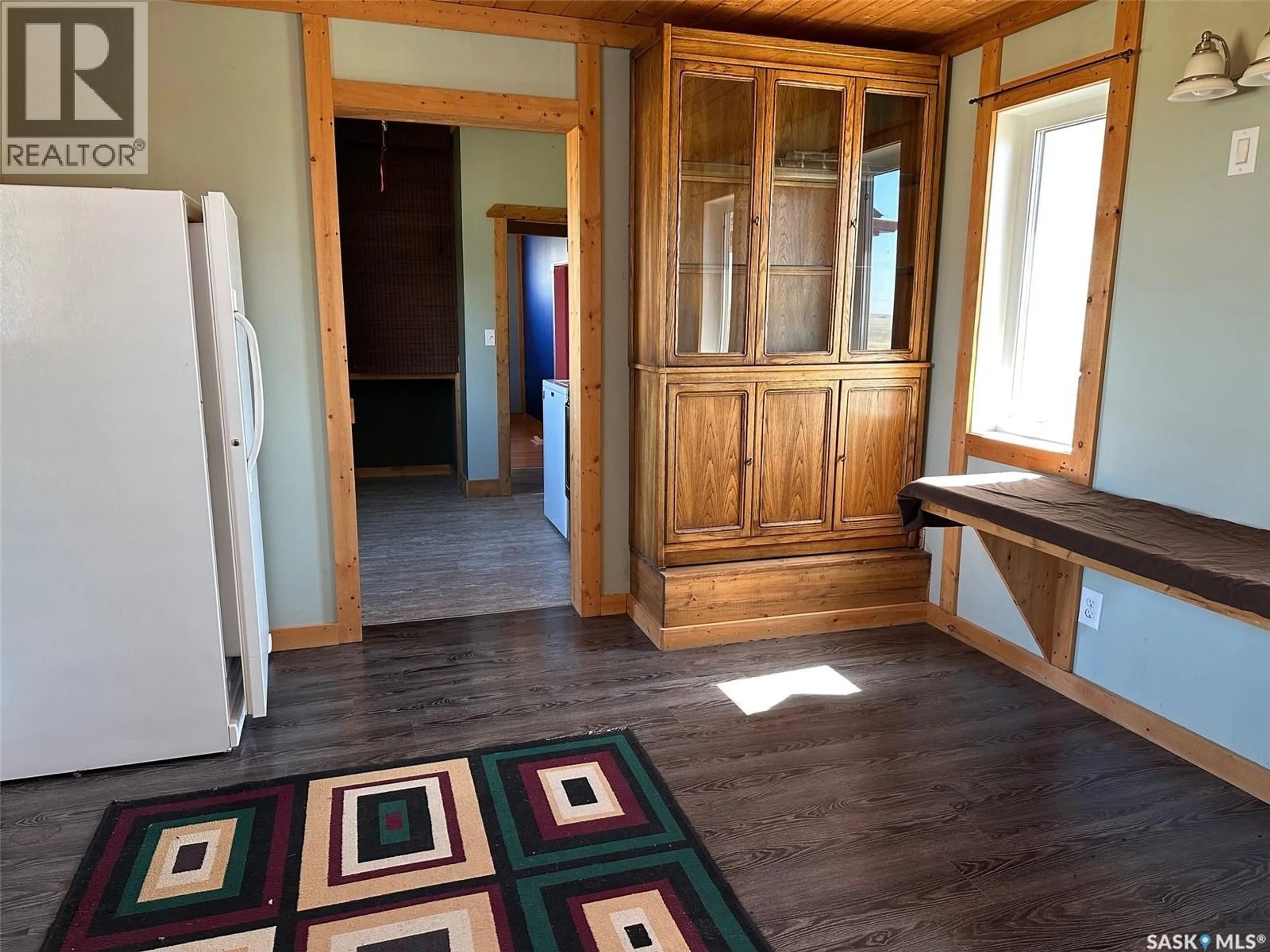 Indoor entryway for BELL ACREAGE, Benson Rm No. 35 Saskatchewan S0C0L0