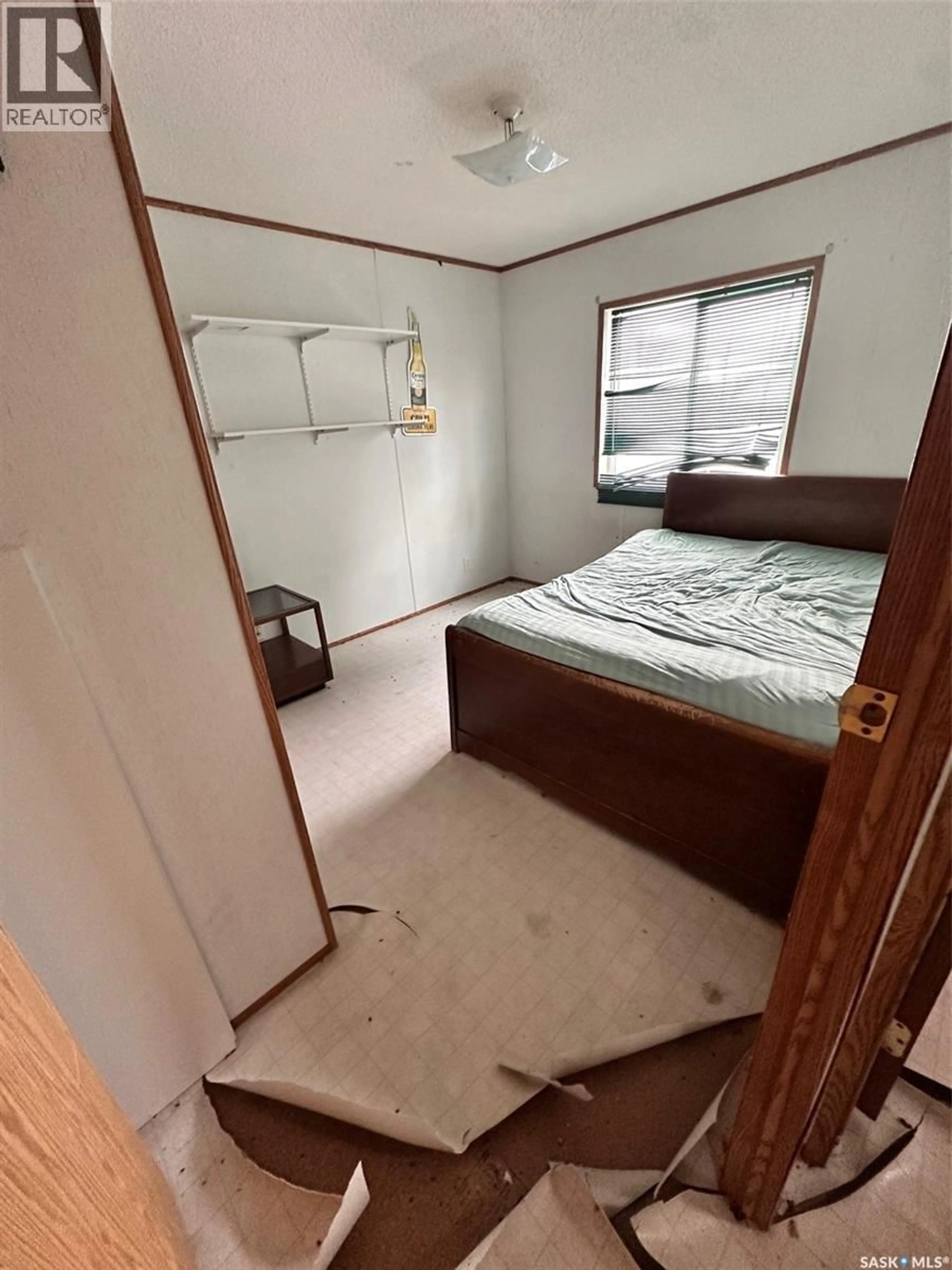 A pic of a room for 106 2ND AVENUE, Dorintosh Saskatchewan S0M0T0