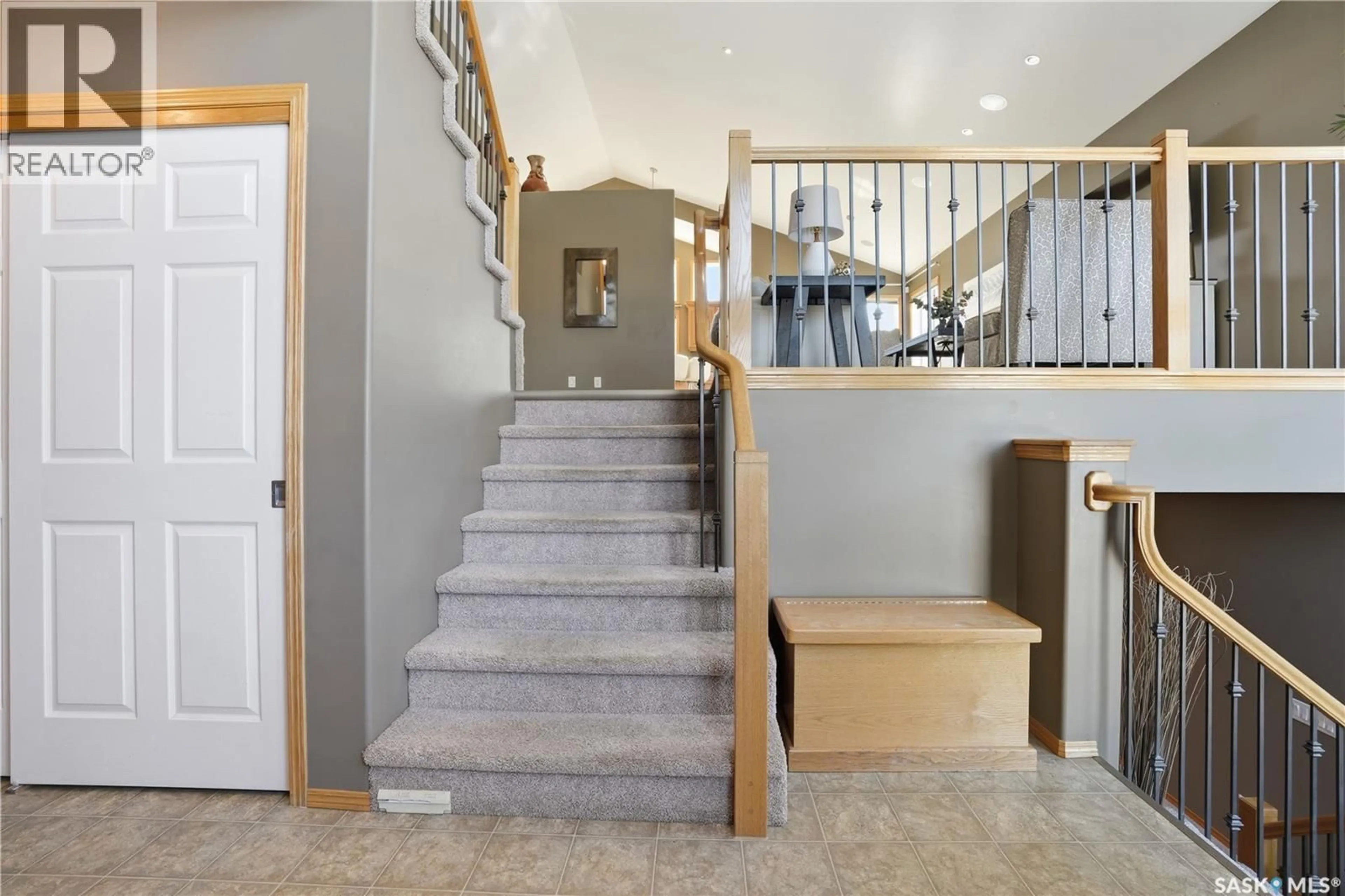 Unknown for 2751 SUNNINGHILL CRESCENT, Regina Saskatchewan S4V0N5