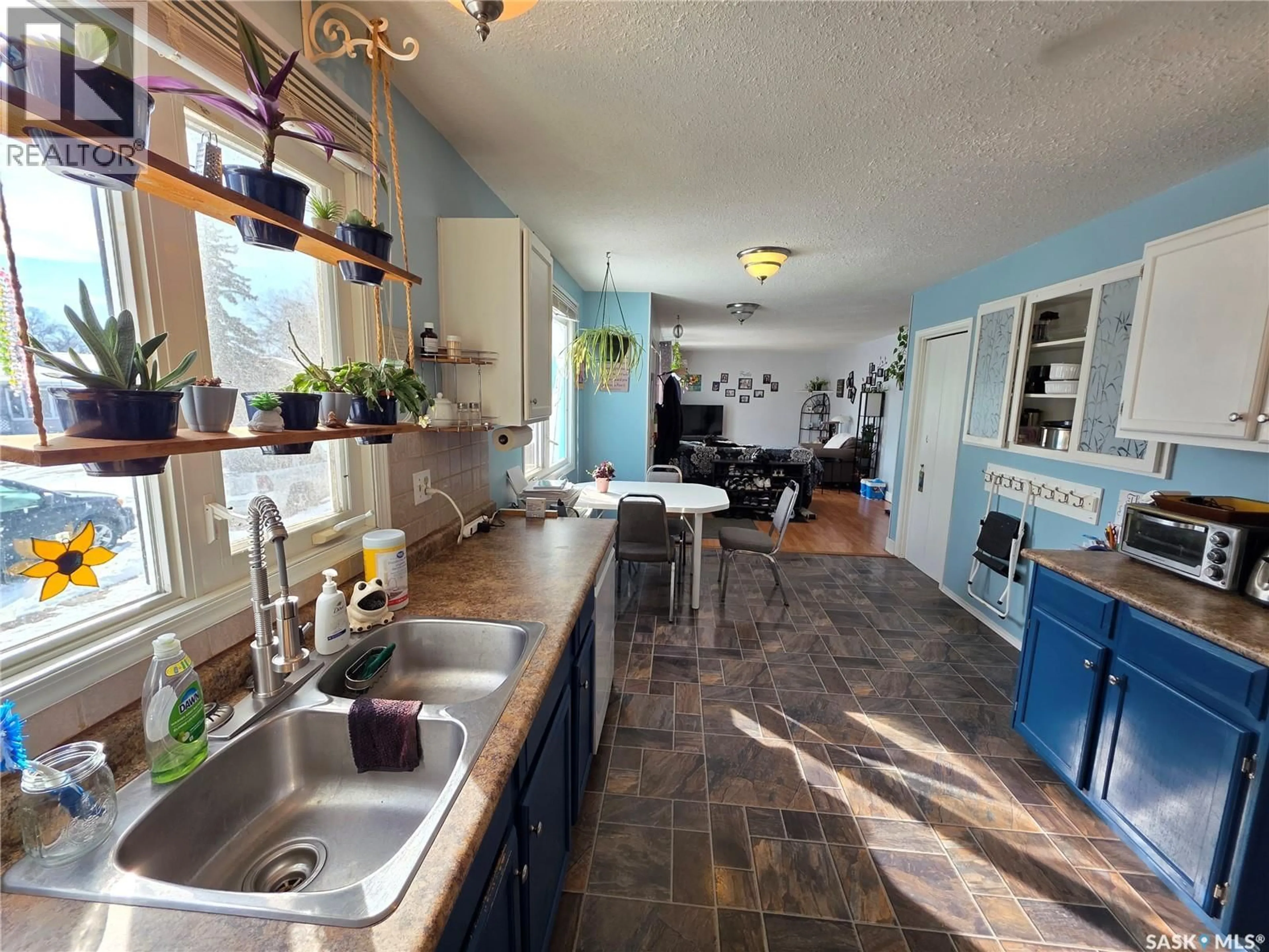 Unknown for 520 DENNIS STREET, Herbert Saskatchewan S0H2A0