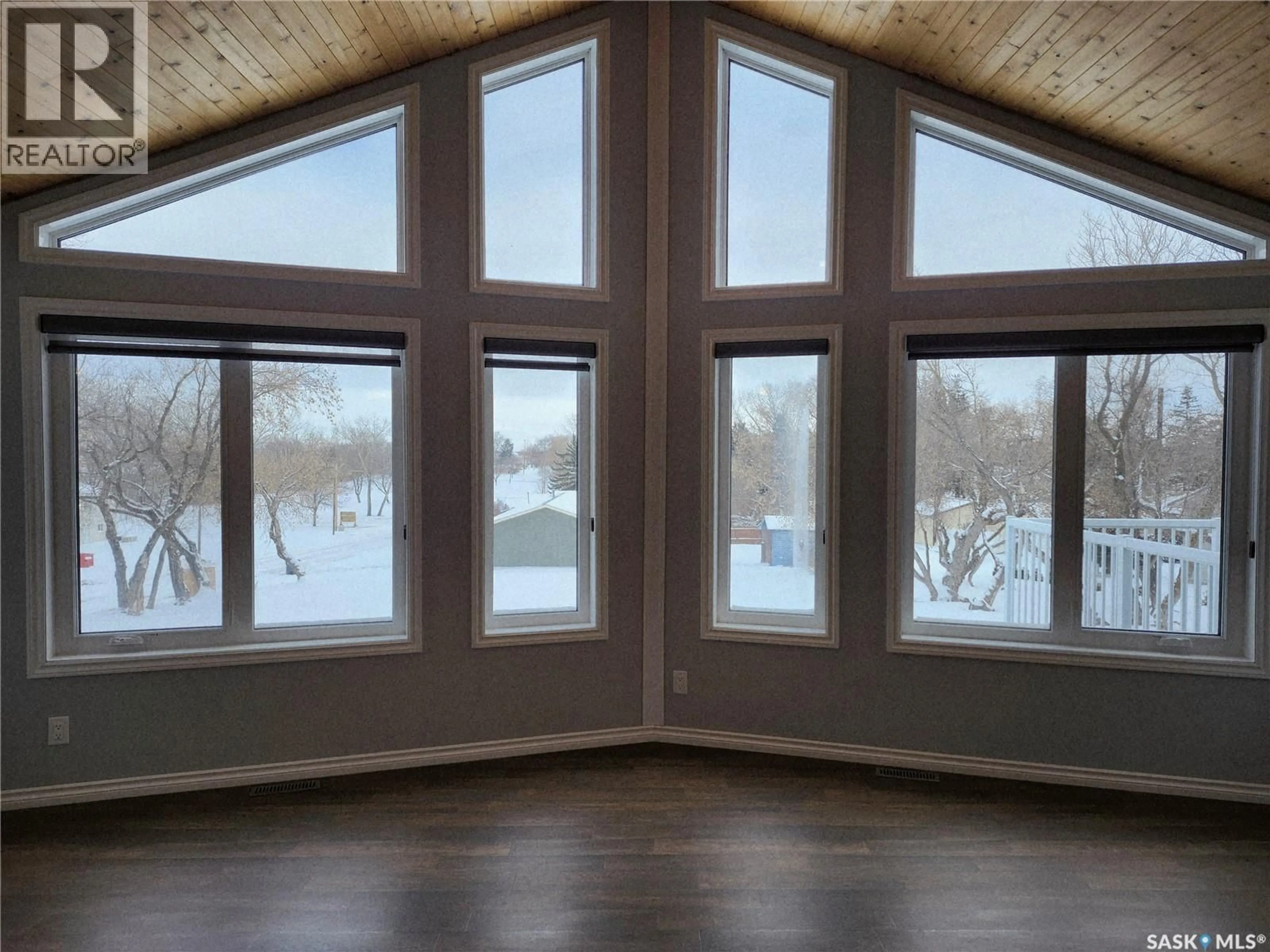 A pic of a room for 933 FRONT STREET, Broadview Saskatchewan S0G0K0