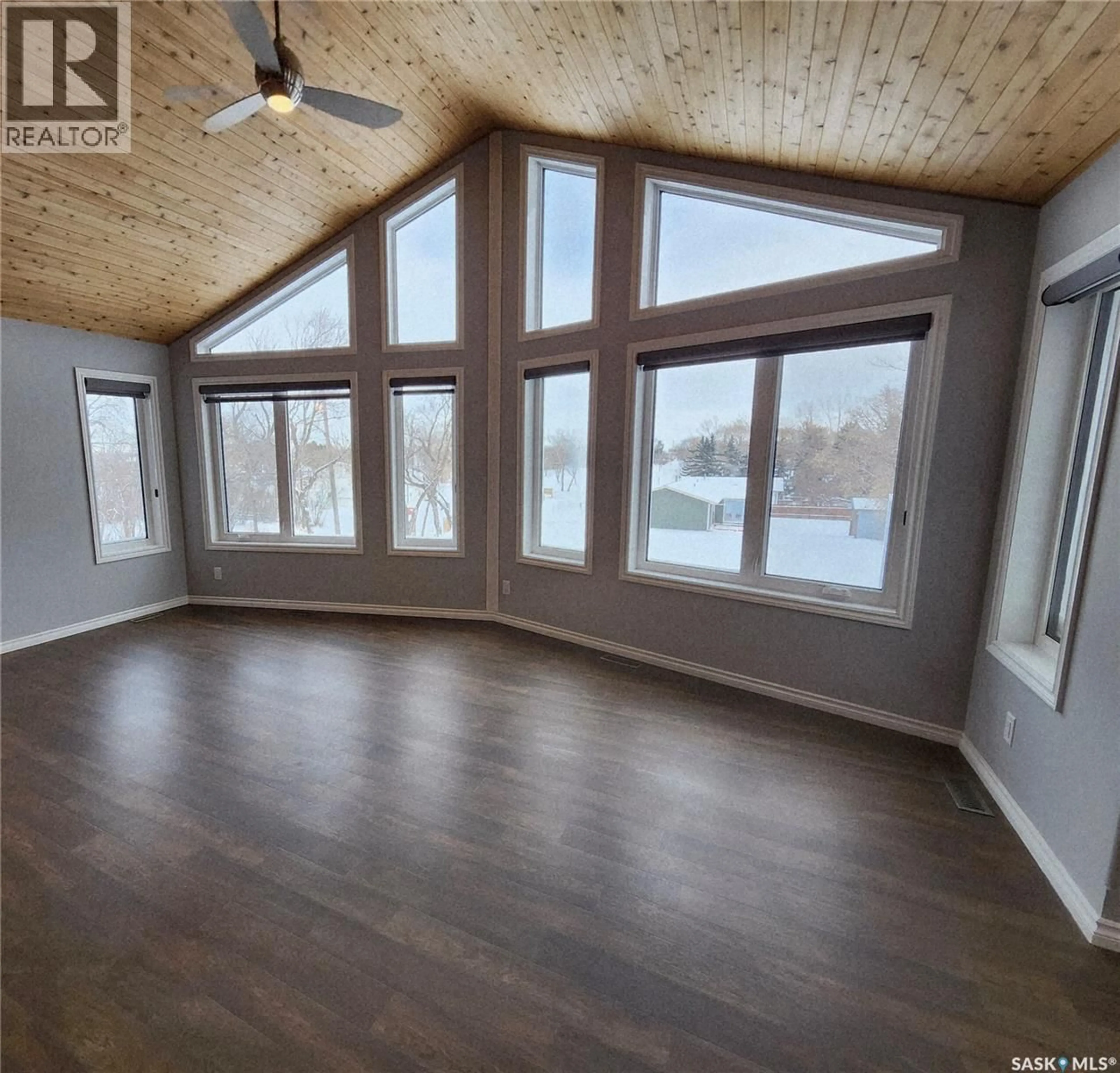 A pic of a room for 933 FRONT STREET, Broadview Saskatchewan S0G0K0