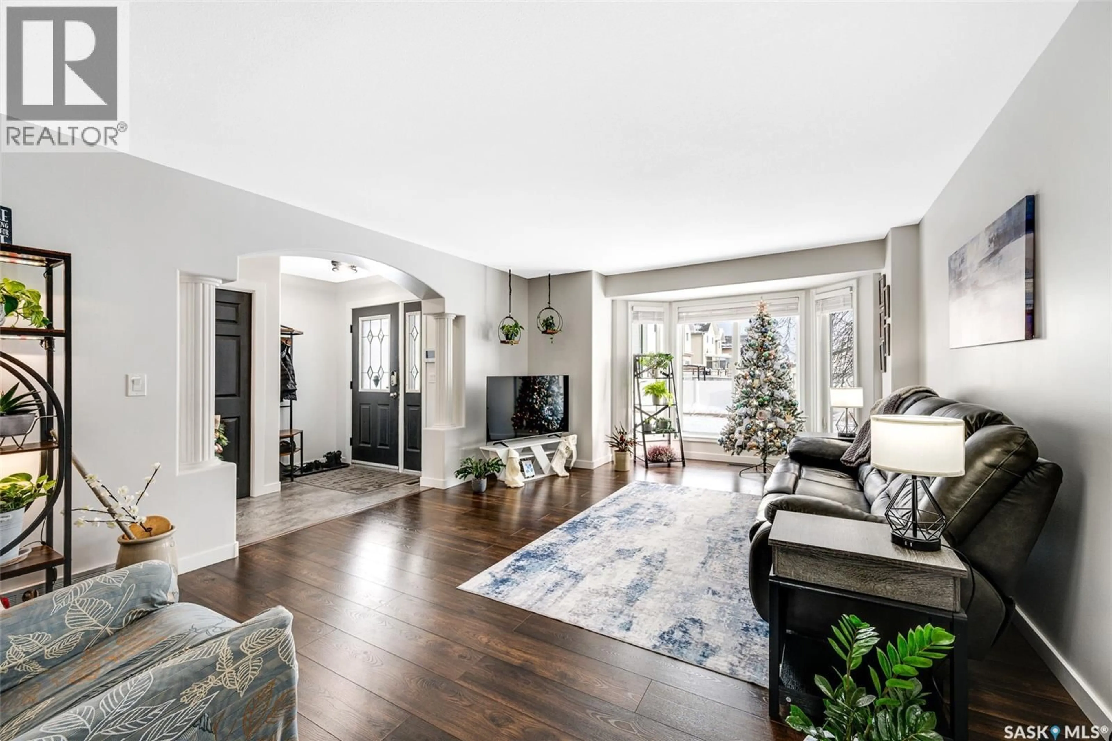 Unknown for 427 CARTER WAY, Saskatoon Saskatchewan S7L7J1