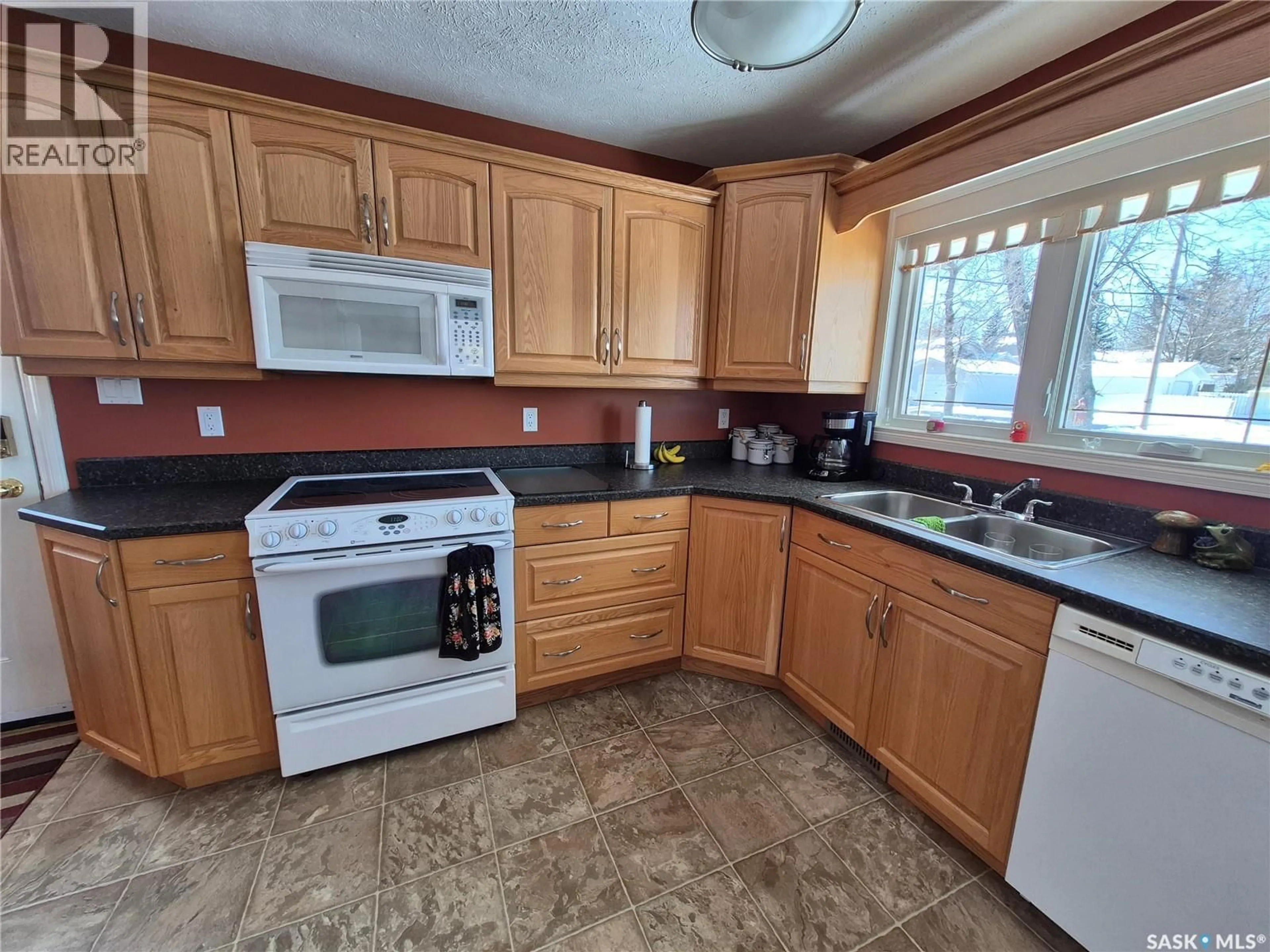 Unknown for 613 BECKWELL AVENUE, Radville Saskatchewan S0C2G0