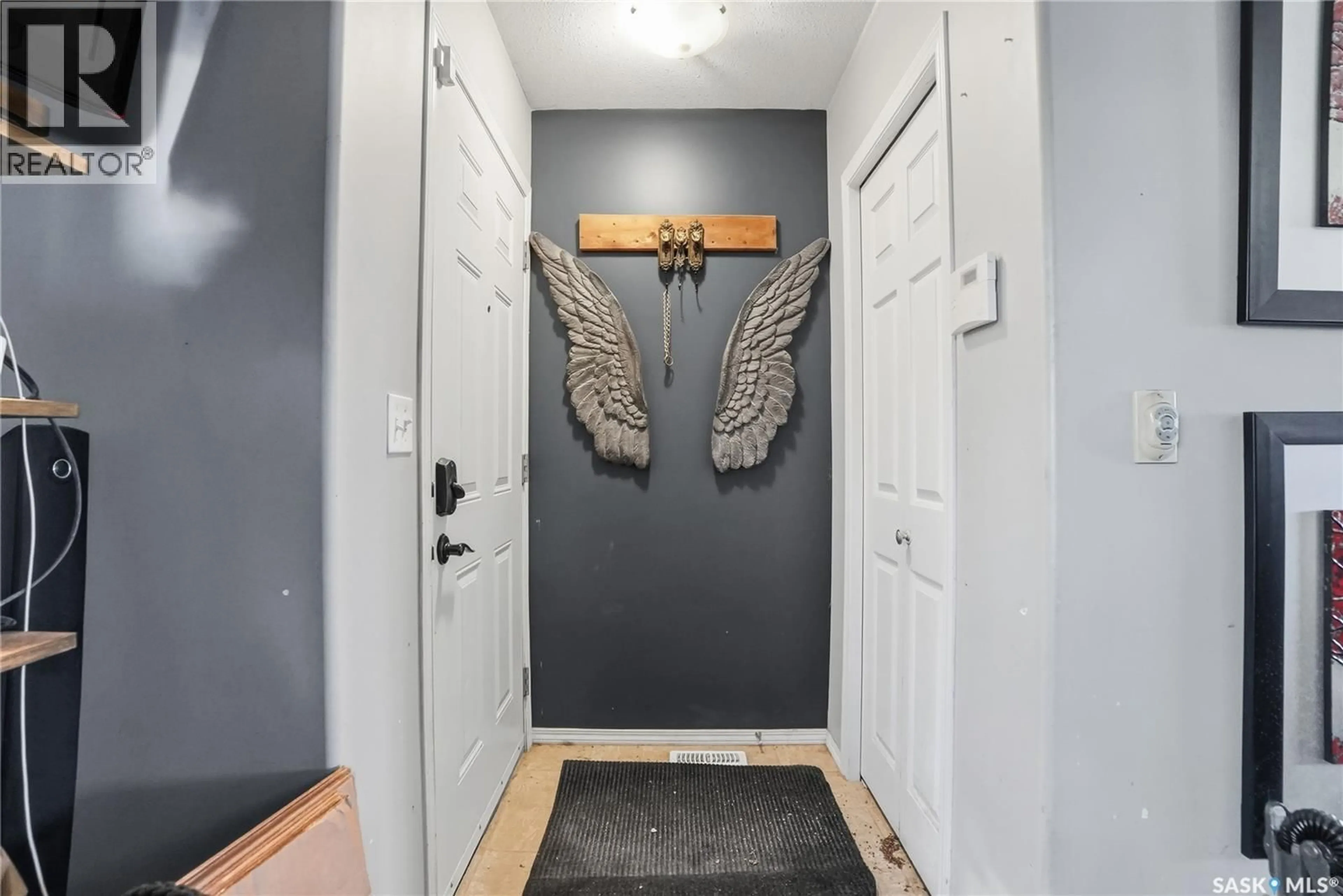 Unknown for N - 3 802 K AVENUE, Saskatoon Saskatchewan S7L2N1