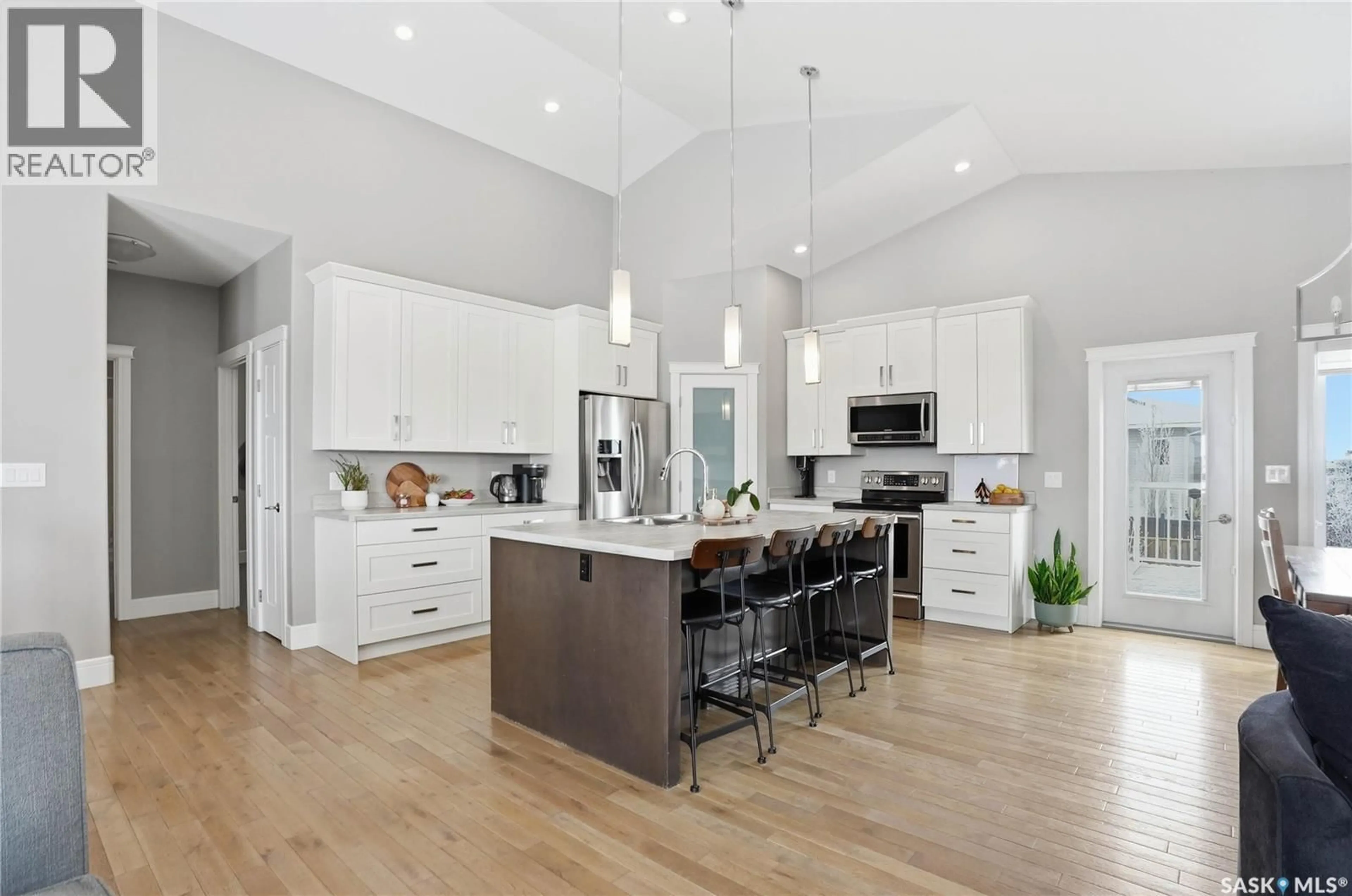 Unknown for 504 SNEAD LANE, Warman Saskatchewan S0K4S2