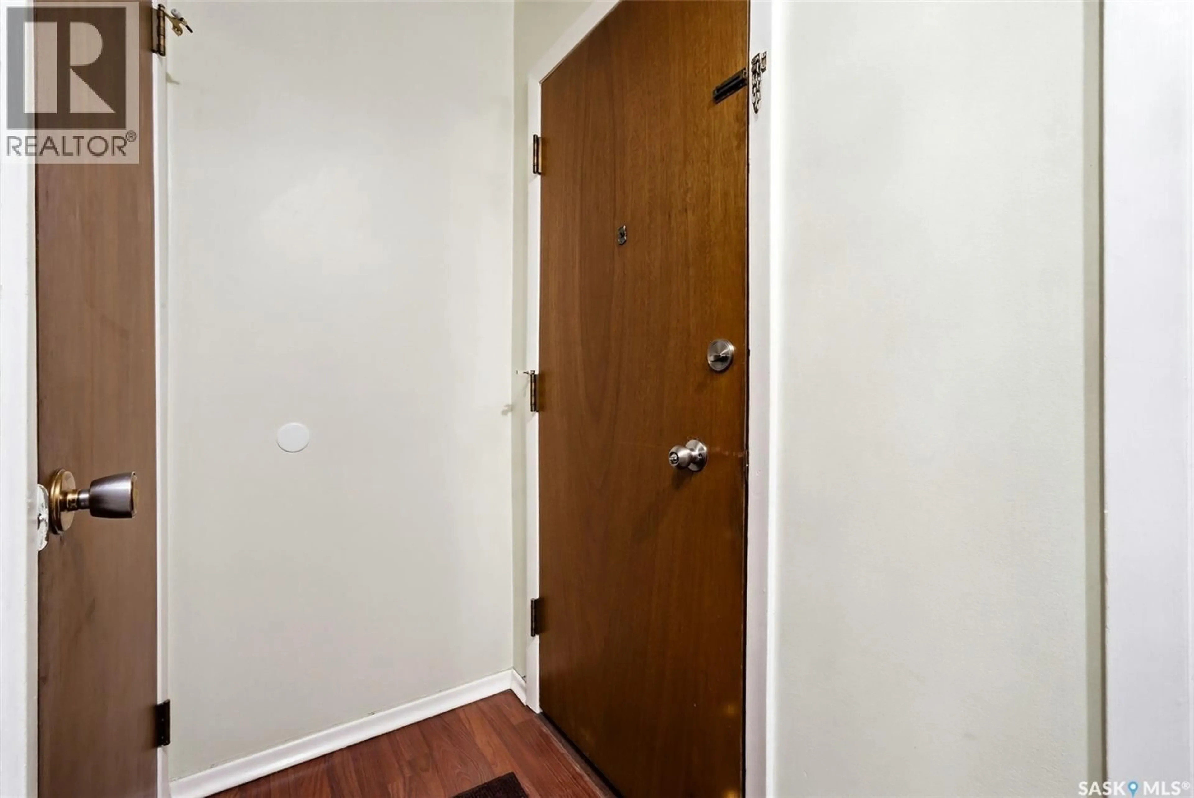 Unknown for 3 - 4341 RAE STREET, Regina Saskatchewan S4S3B2