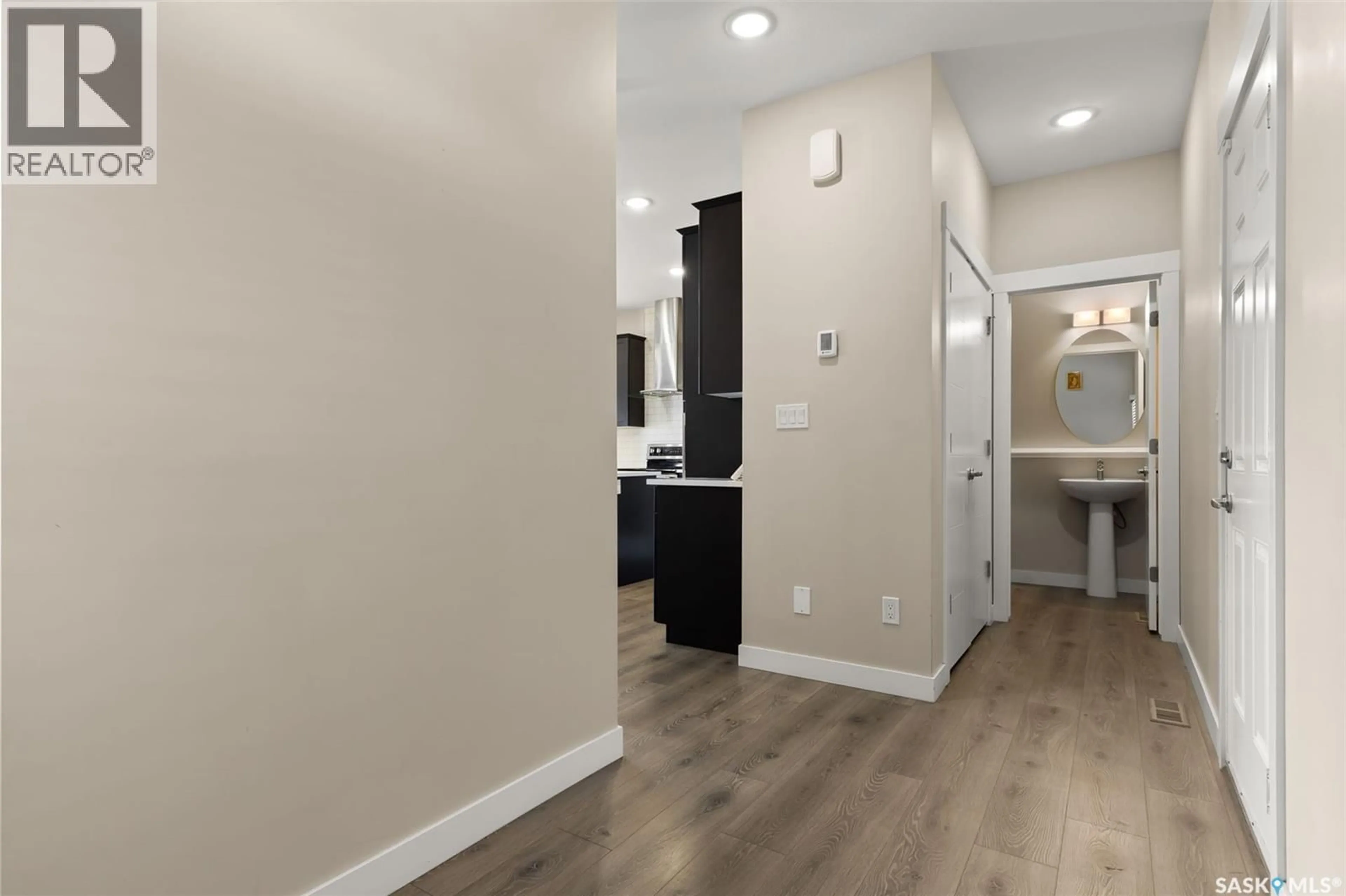 A pic of a room for 3523 GREEN TURTLE ROAD, Regina Saskatchewan S4V3N8