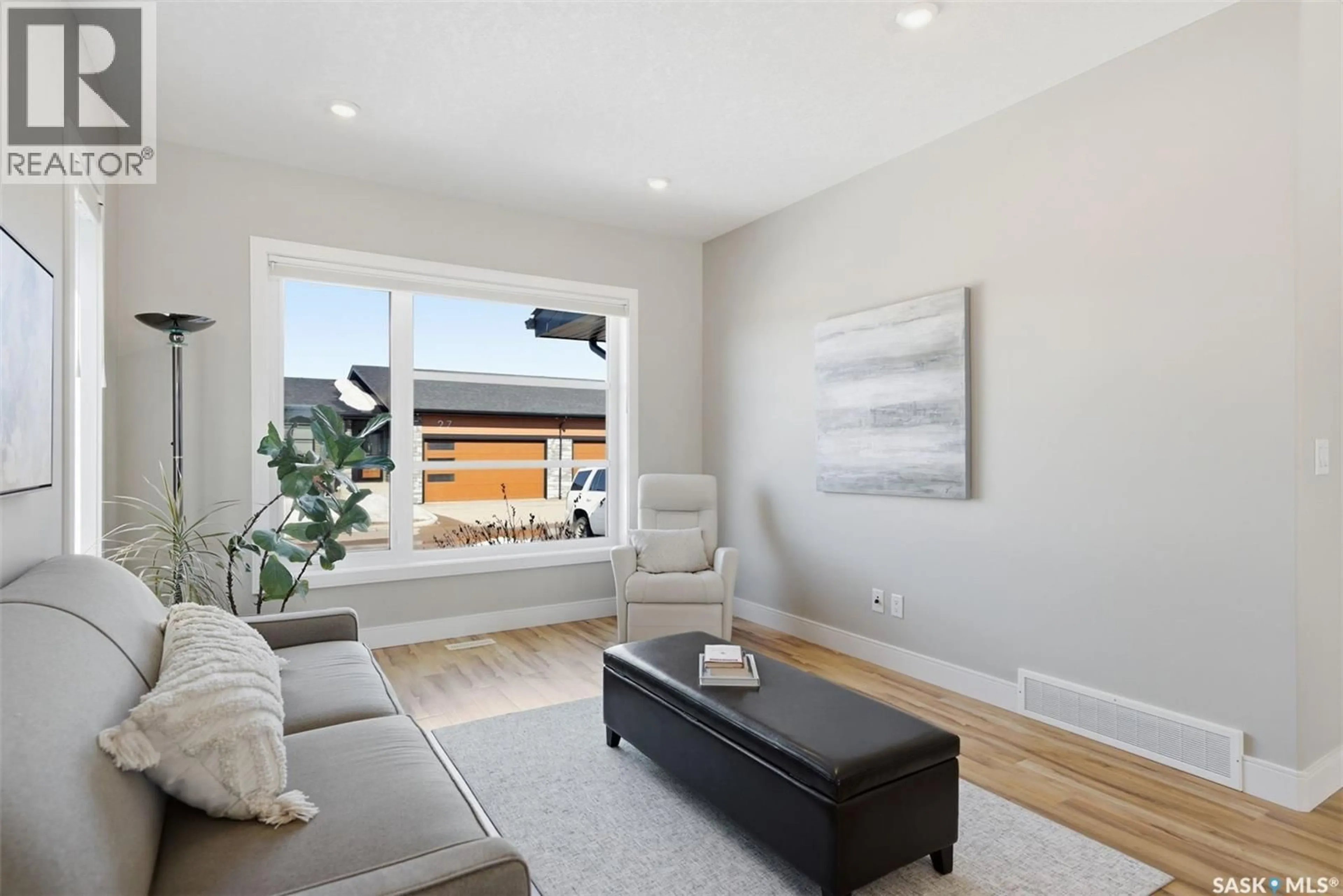 Living room with furniture, unknown for 103 - 26 POHORECKY CRESCENT, Saskatoon Saskatchewan S7W0X6