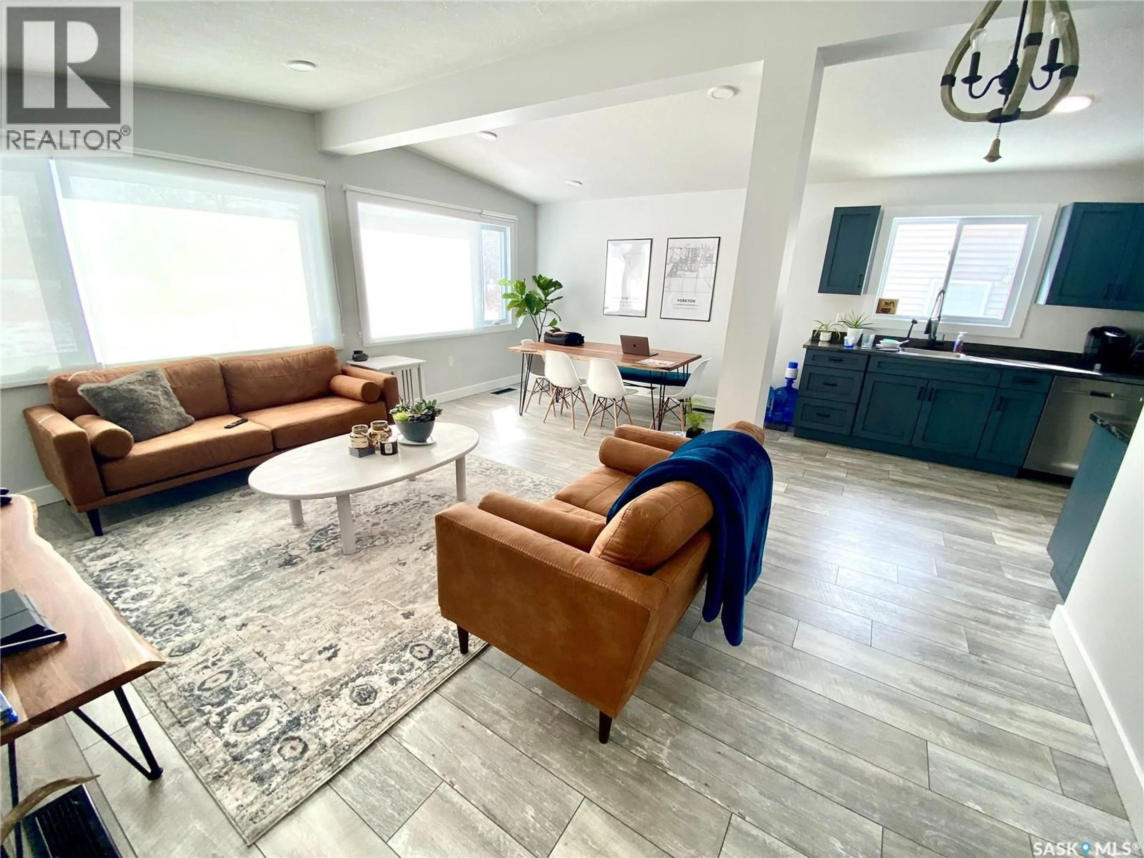 Living room with furniture, unknown for 408 CAPALANO DRIVE, Good Lake Rm No. 274 Saskatchewan S0A0L1