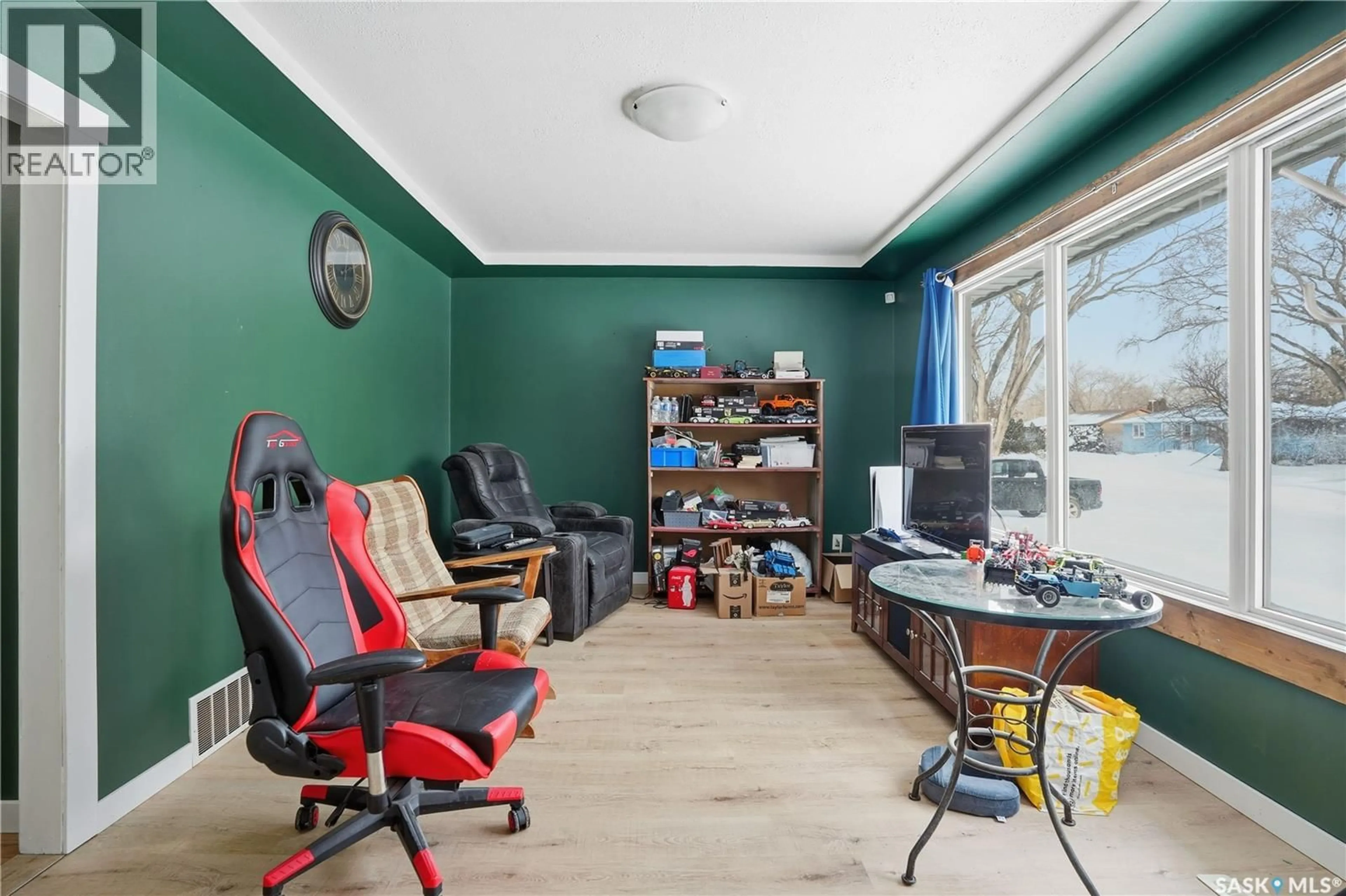 A pic of a room for 732 ROYAL STREET, Regina Saskatchewan S4T4Z2