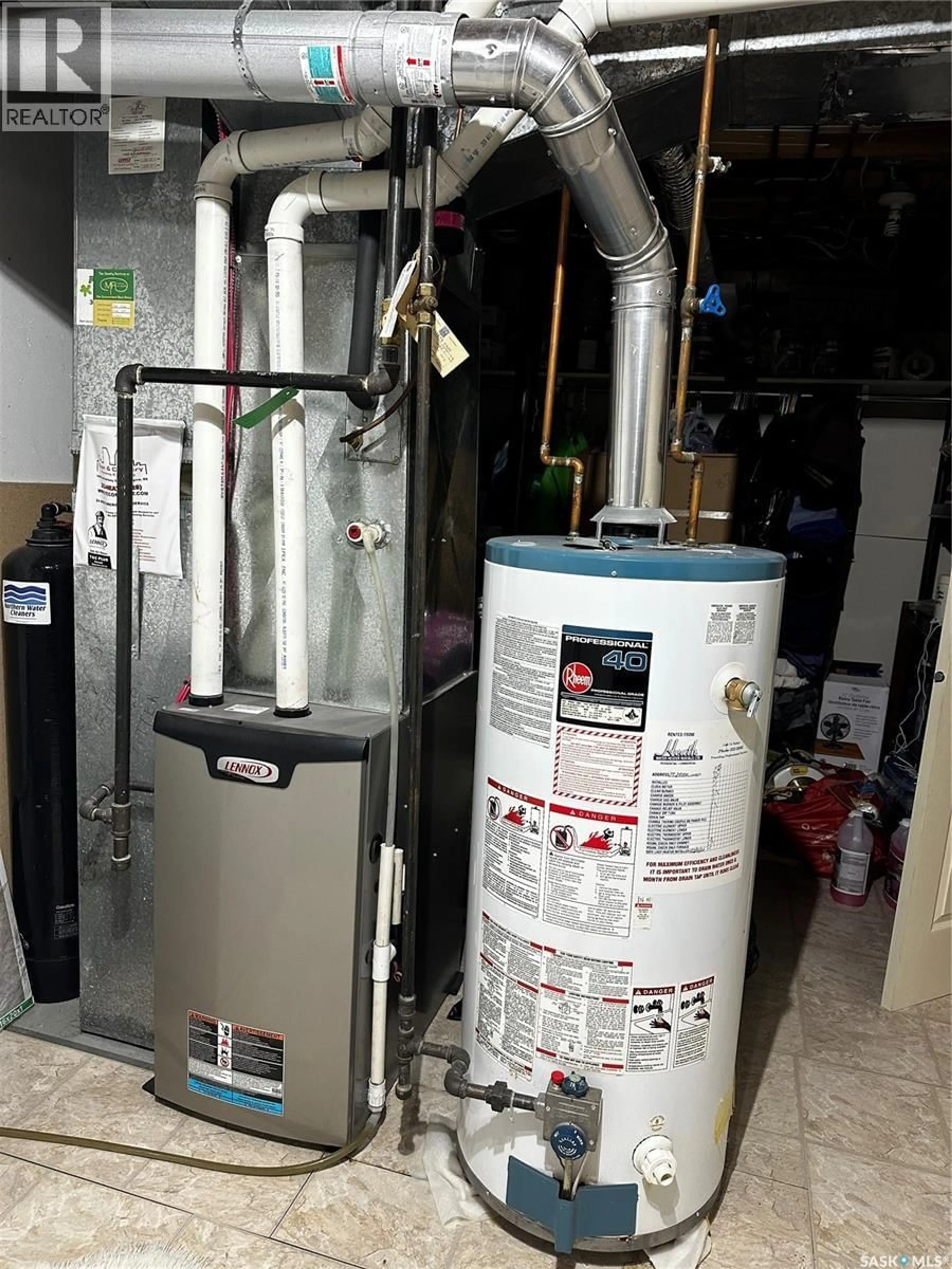 A pic of a room for 39 GREENWOOD CRESCENT, Regina Saskatchewan S4X1G5