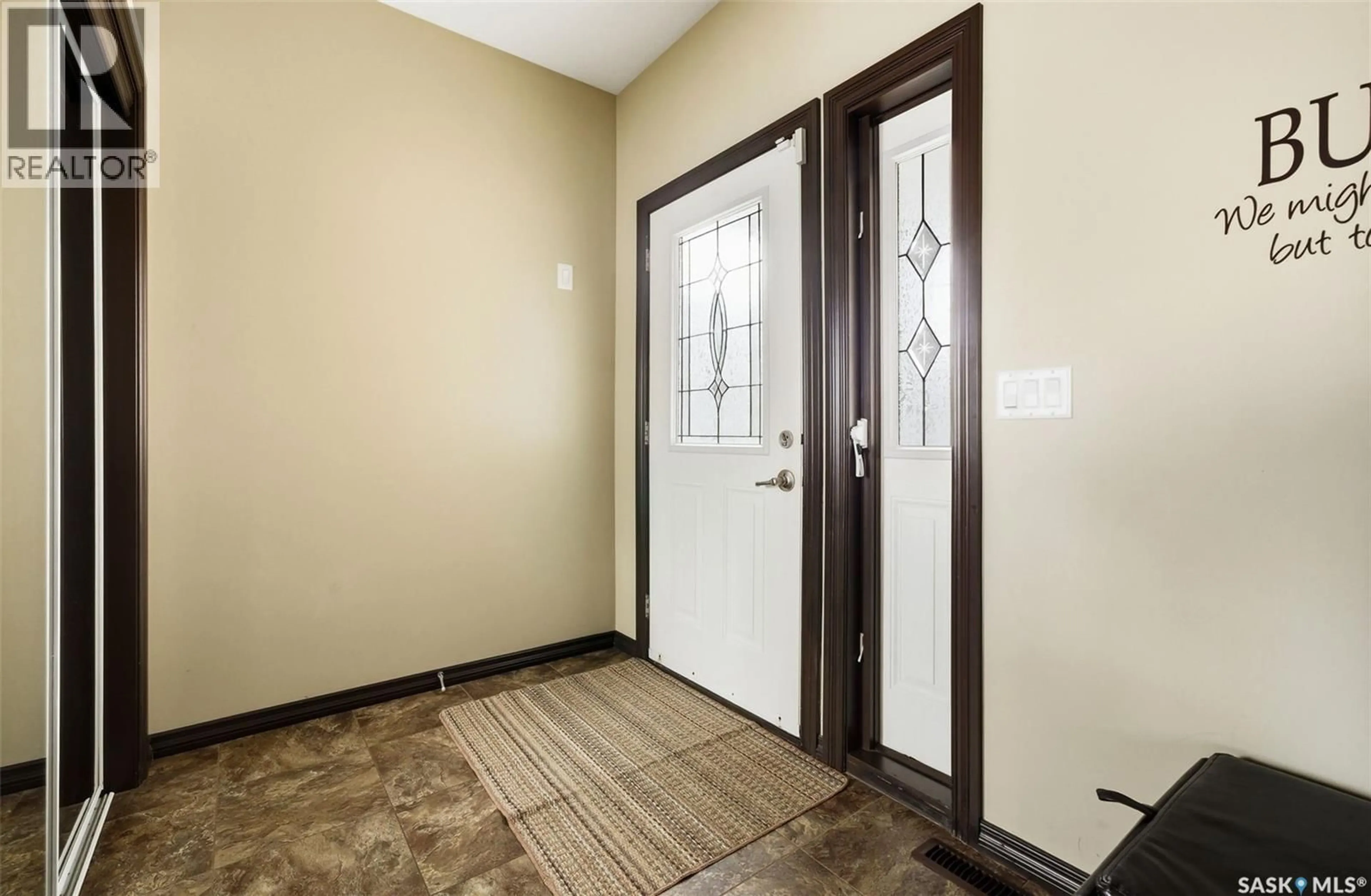 Indoor entryway for 2451 LINNER BAY, Regina Saskatchewan S4V1K3