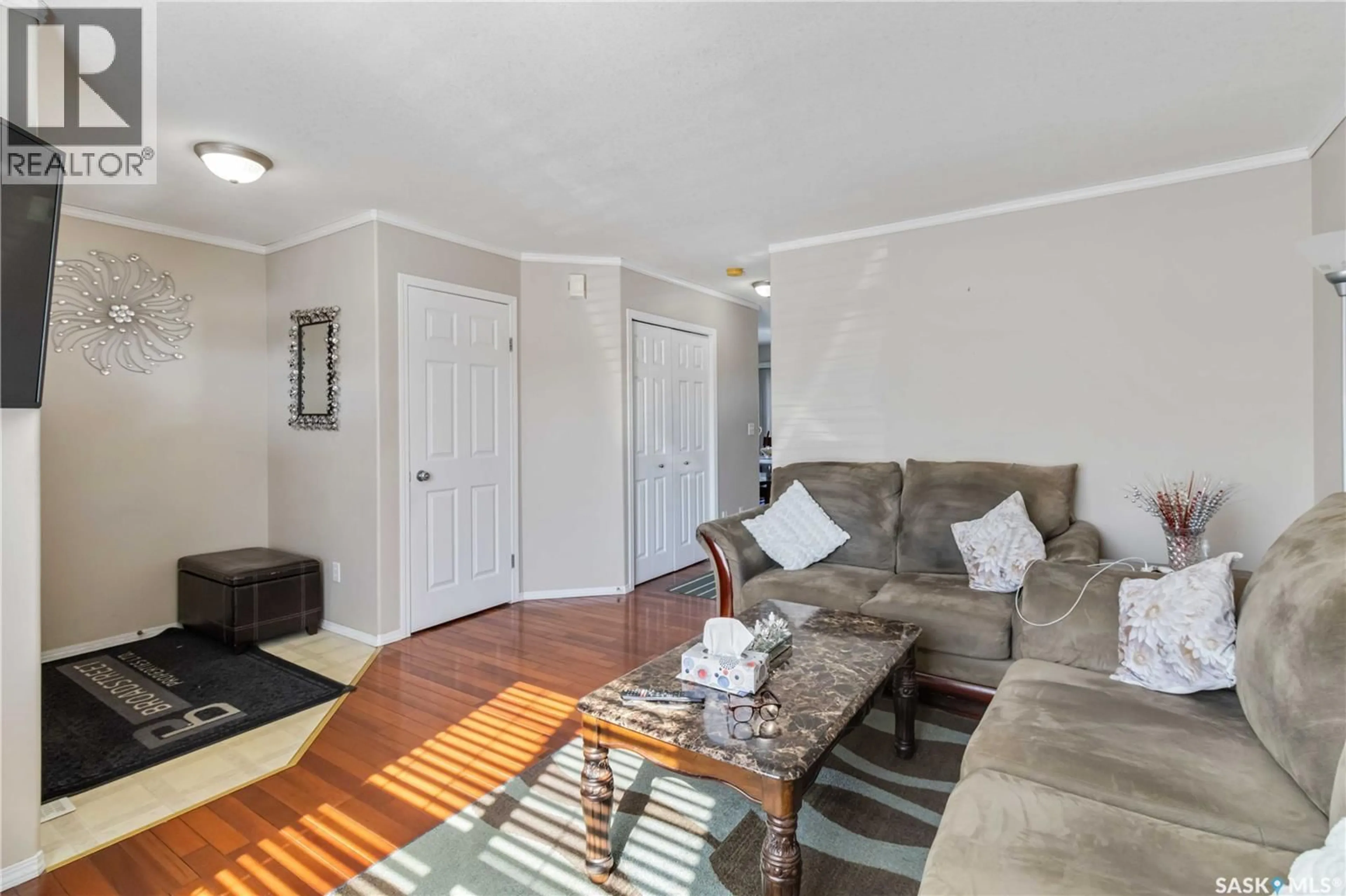 Living room with furniture, unknown for 203 - 54 HEROLD TERRACE, Saskatoon Saskatchewan S7V1H3