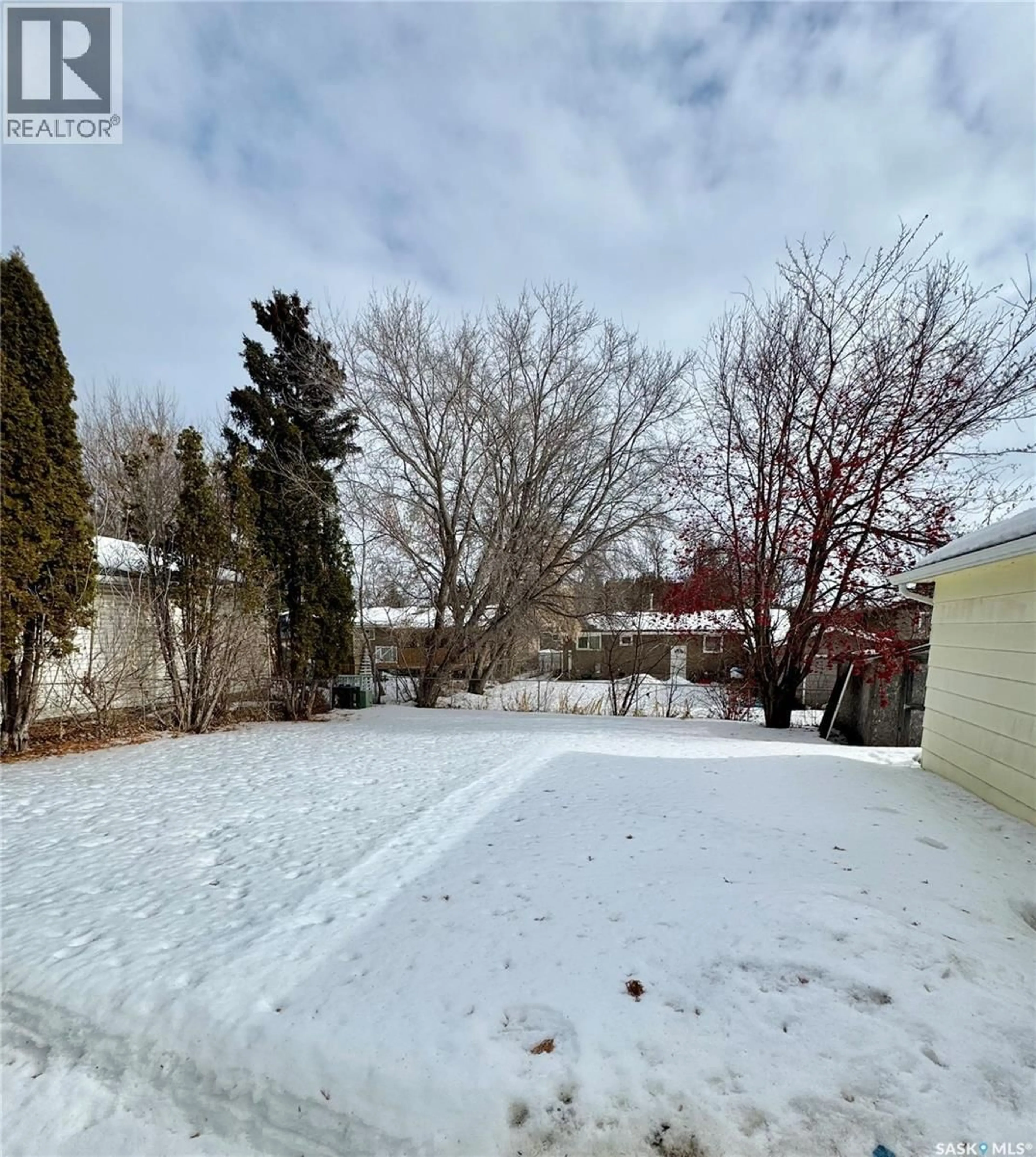 A pic from outside/outdoor area/front of a property/back of a property/a pic from drone, street for 2610 MORTON ROAD, Prince Albert Saskatchewan S6V6A9