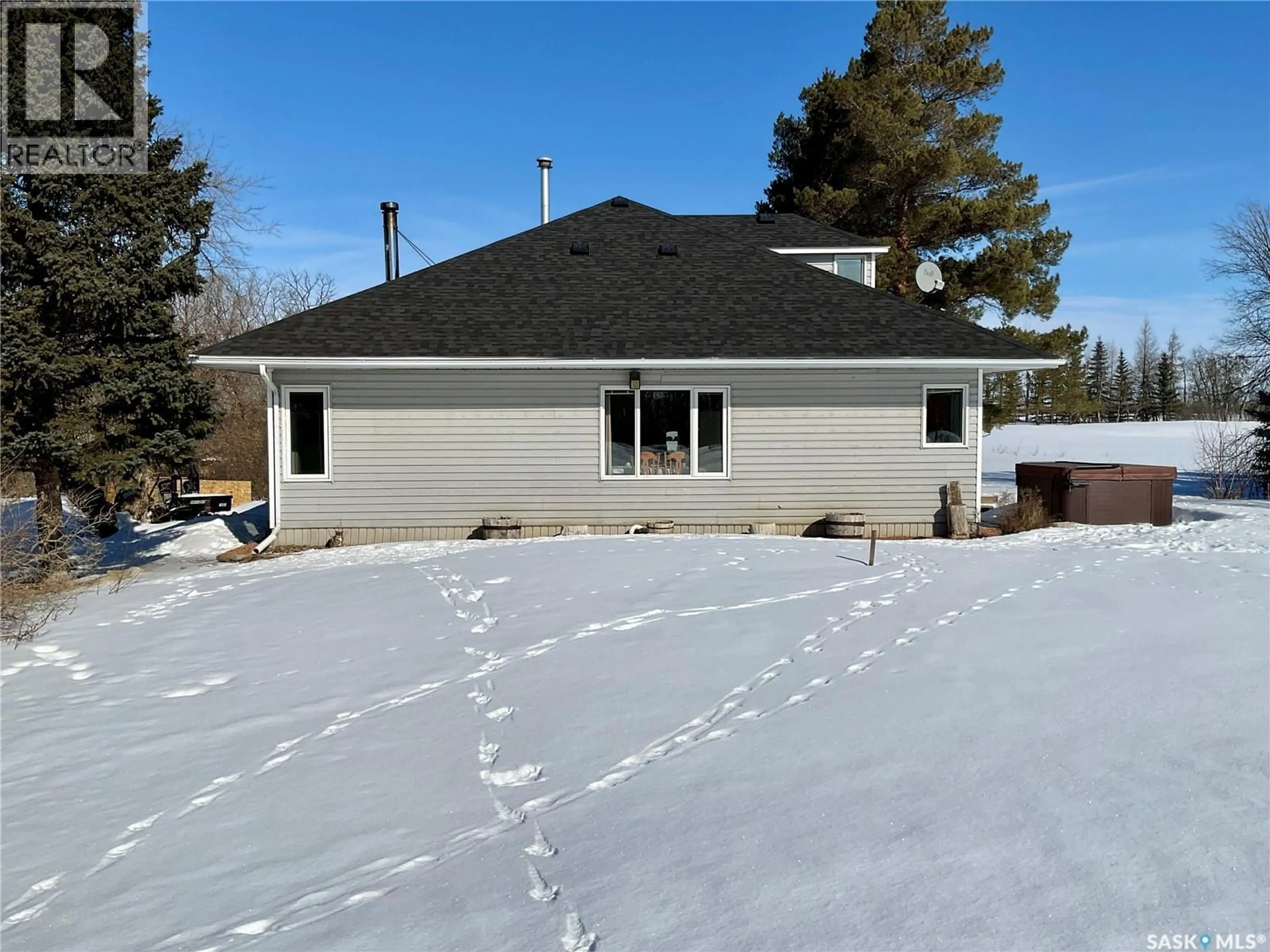 Home with vinyl exterior material, unknown for RURAL ADDRESS, Mckillop Rm No. 220 Saskatchewan S0G0L0
