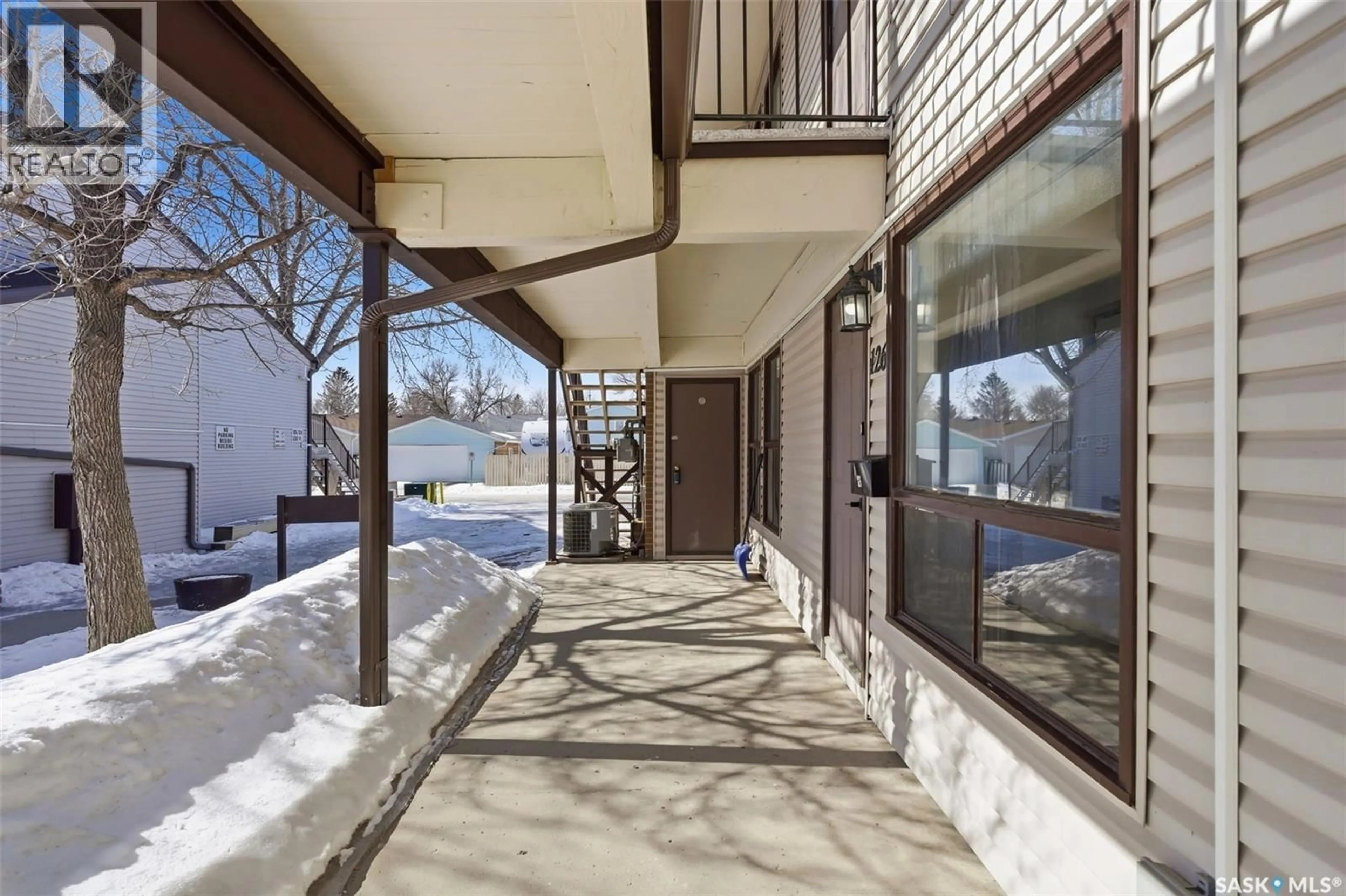 Patio, street for 126 GORE PLACE, Regina Saskatchewan S4T7S4