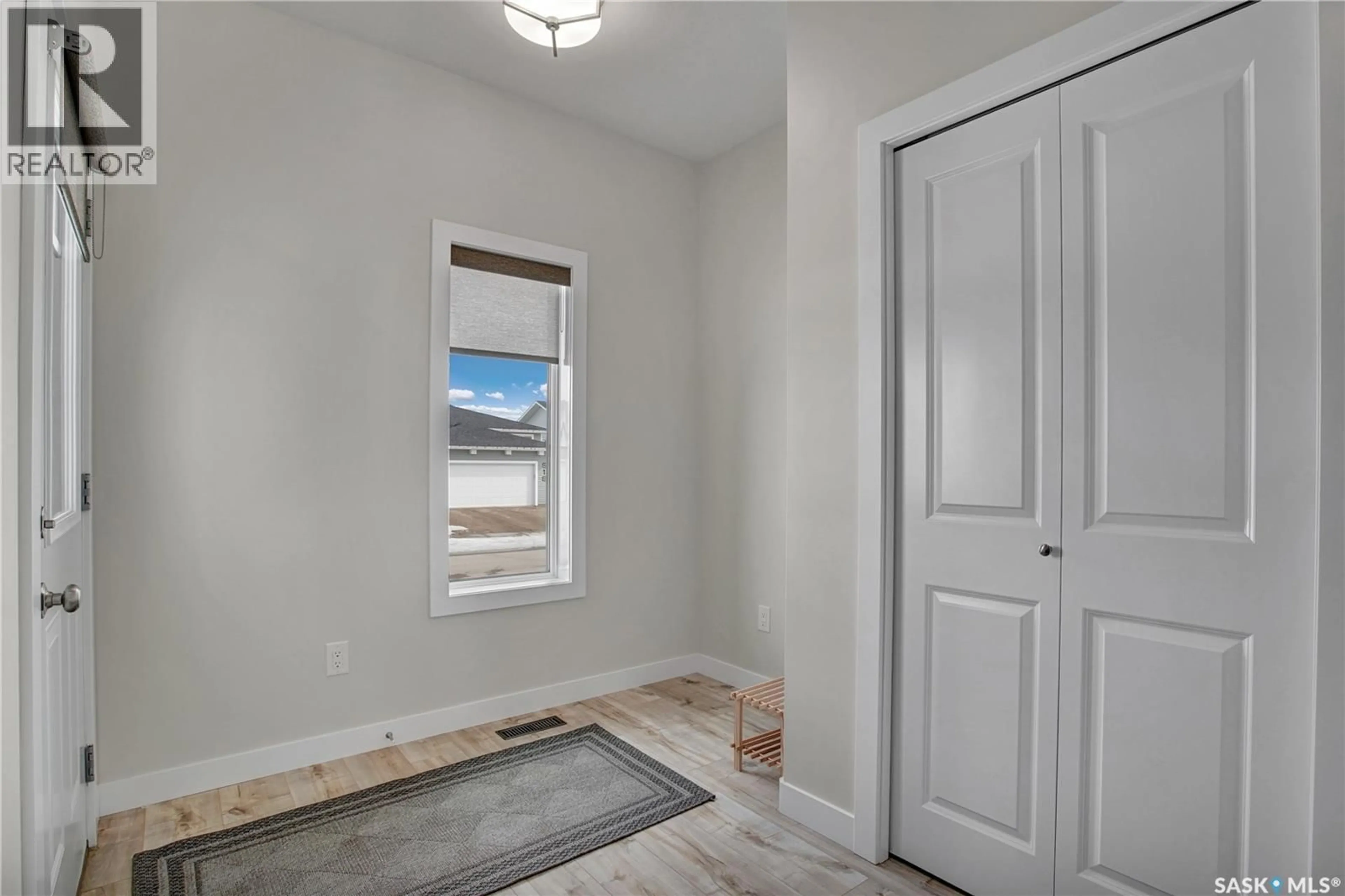 Indoor entryway for 517 FROESE STREET, Warman Saskatchewan S0K4S3