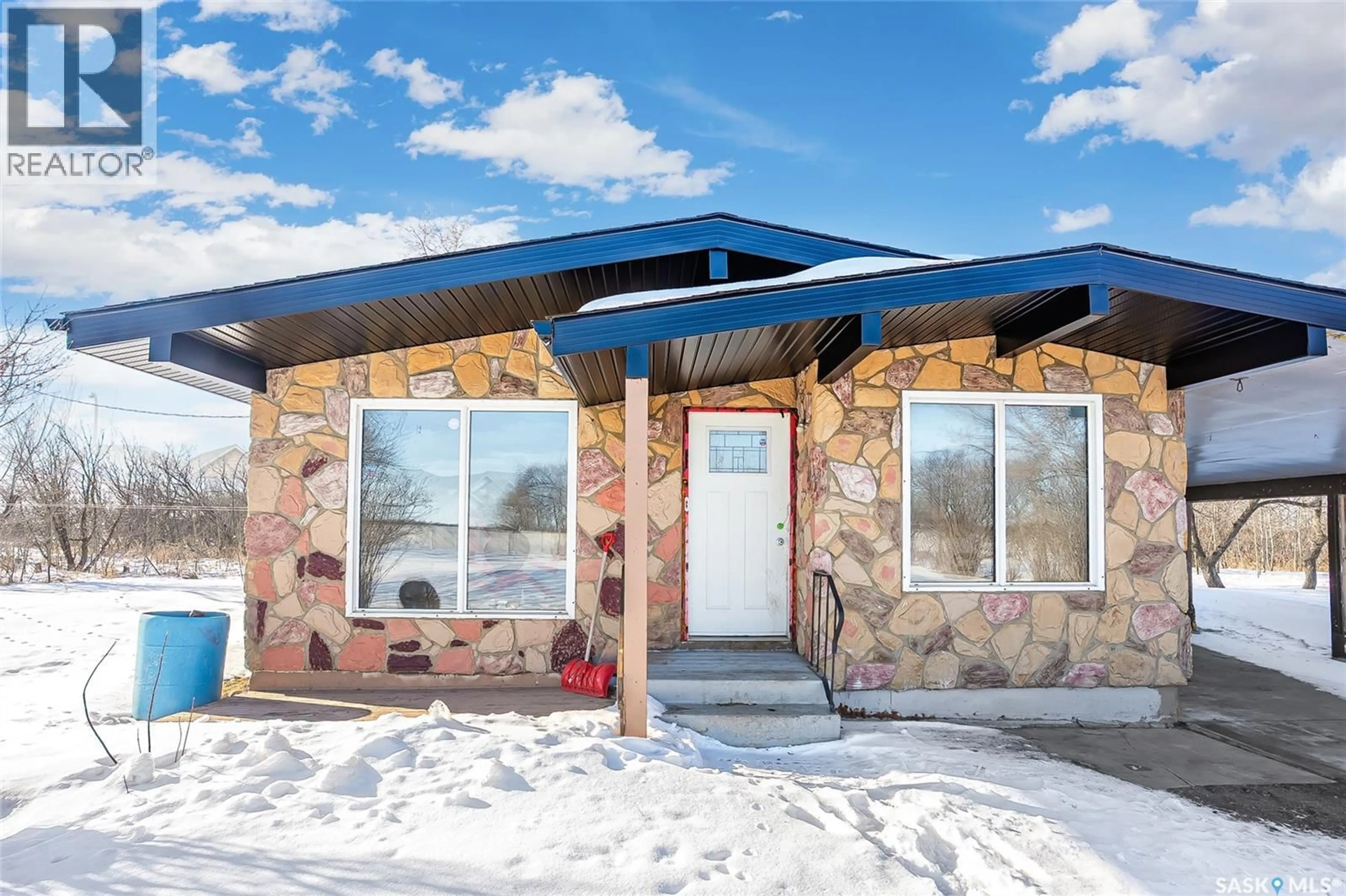 Home with brick exterior material, unknown for Acres - 10 DALMENY ROAD, Corman Park Rm No. 344 Saskatchewan S0K2T0