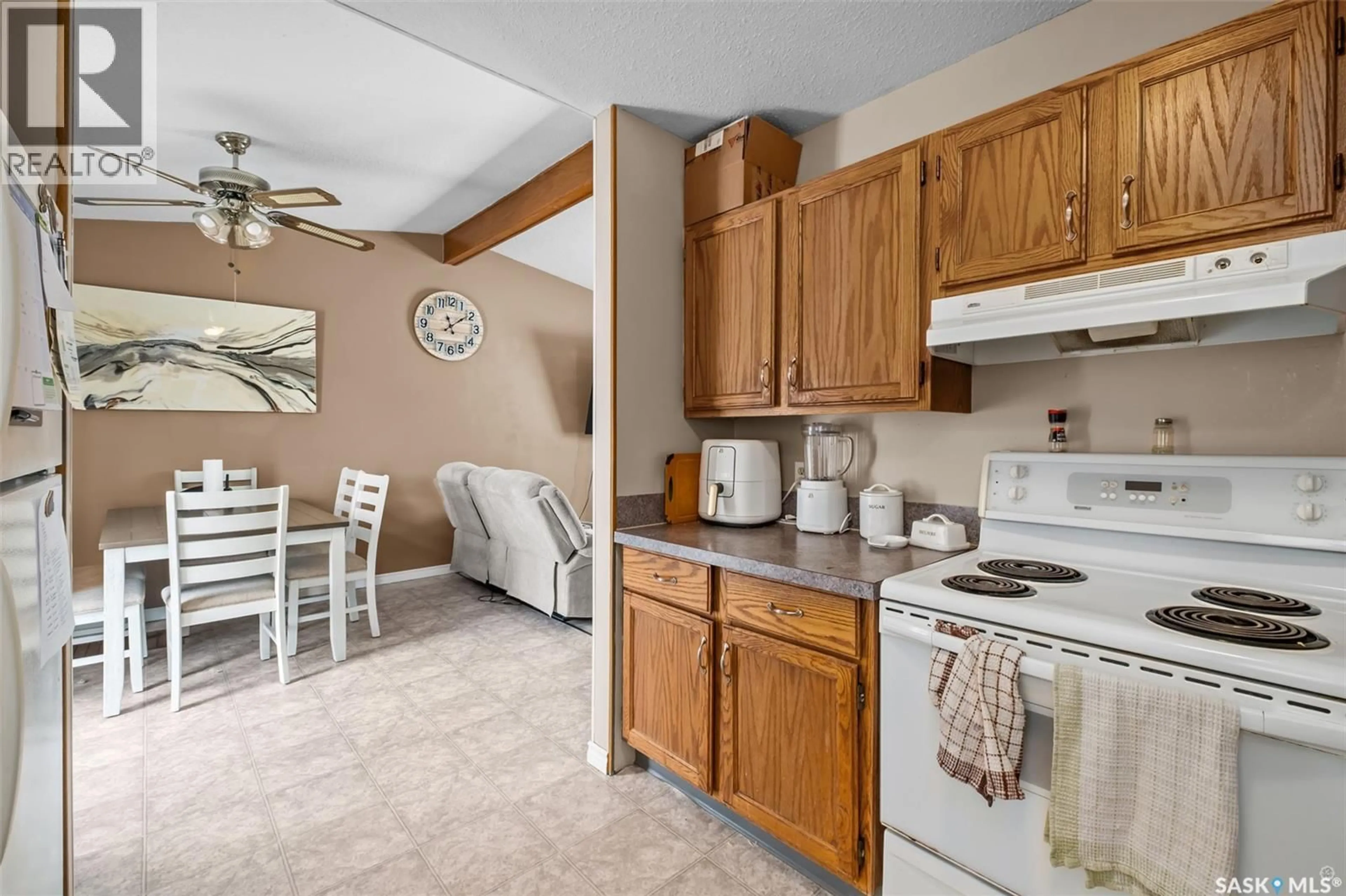 Standard kitchen, ceramic/tile floor for 1649 MUIR DRIVE, Prince Albert Saskatchewan S6V7T9
