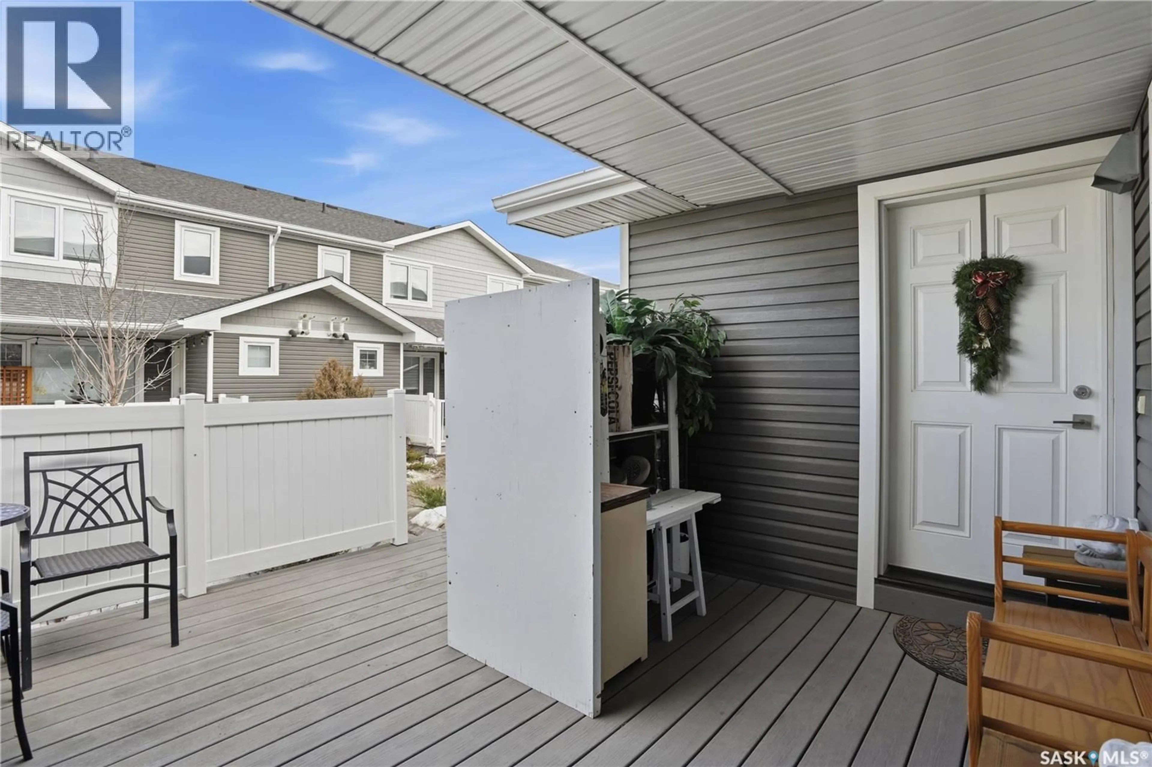 Patio, street for 3451 ELGAARD DRIVE, Regina Saskatchewan S4X0N4