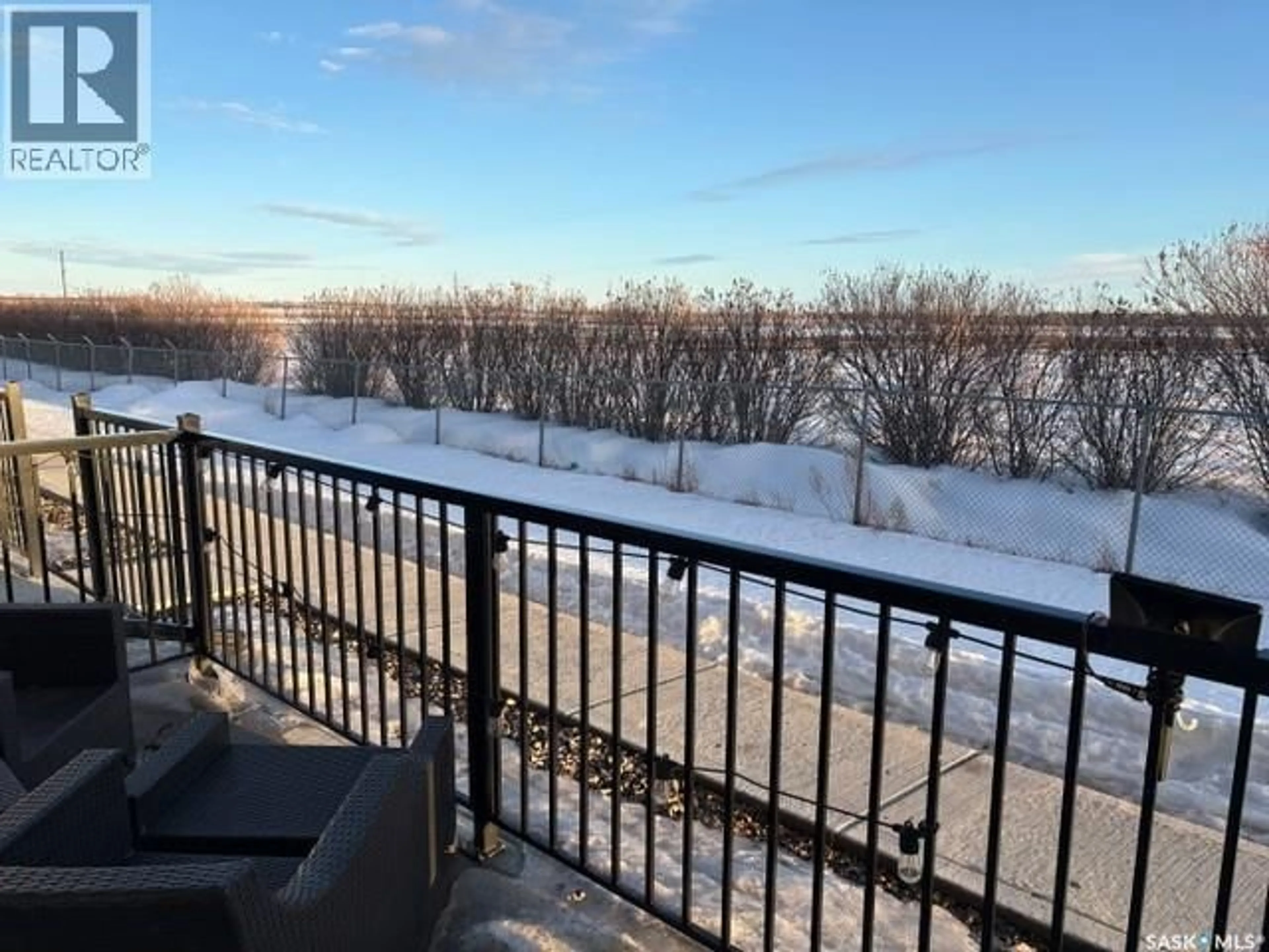 Balcony in the apartment, water/lake/river/ocean view for 303 110 AKHTAR BEND, Saskatoon Saskatchewan S7W0X5