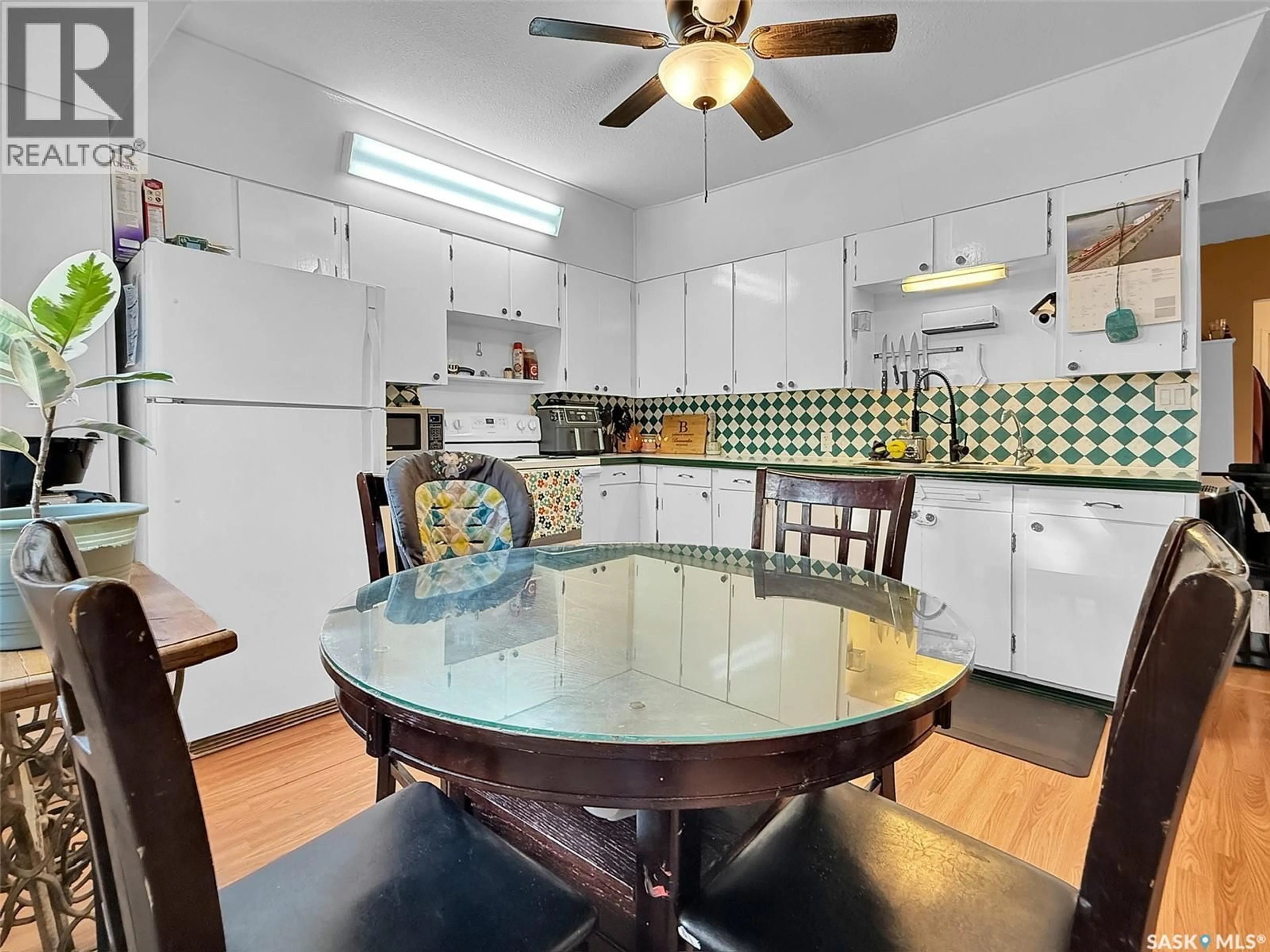 Unknown for 44 5TH AVENUE, Swift Current Saskatchewan S9H2K7