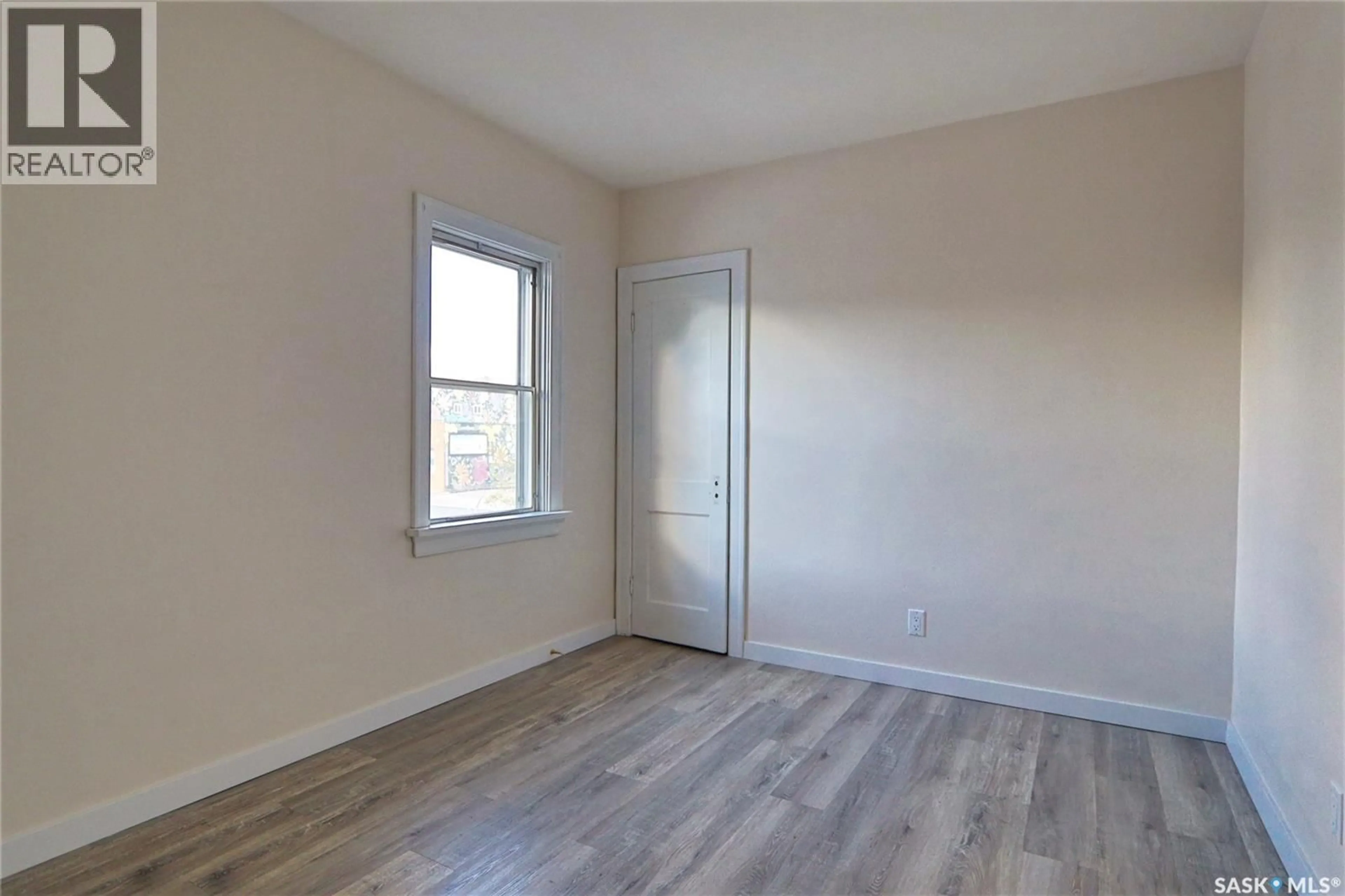 Unknown for A&B - 1824 WINNIPEG STREET, Regina Saskatchewan S4P1G2