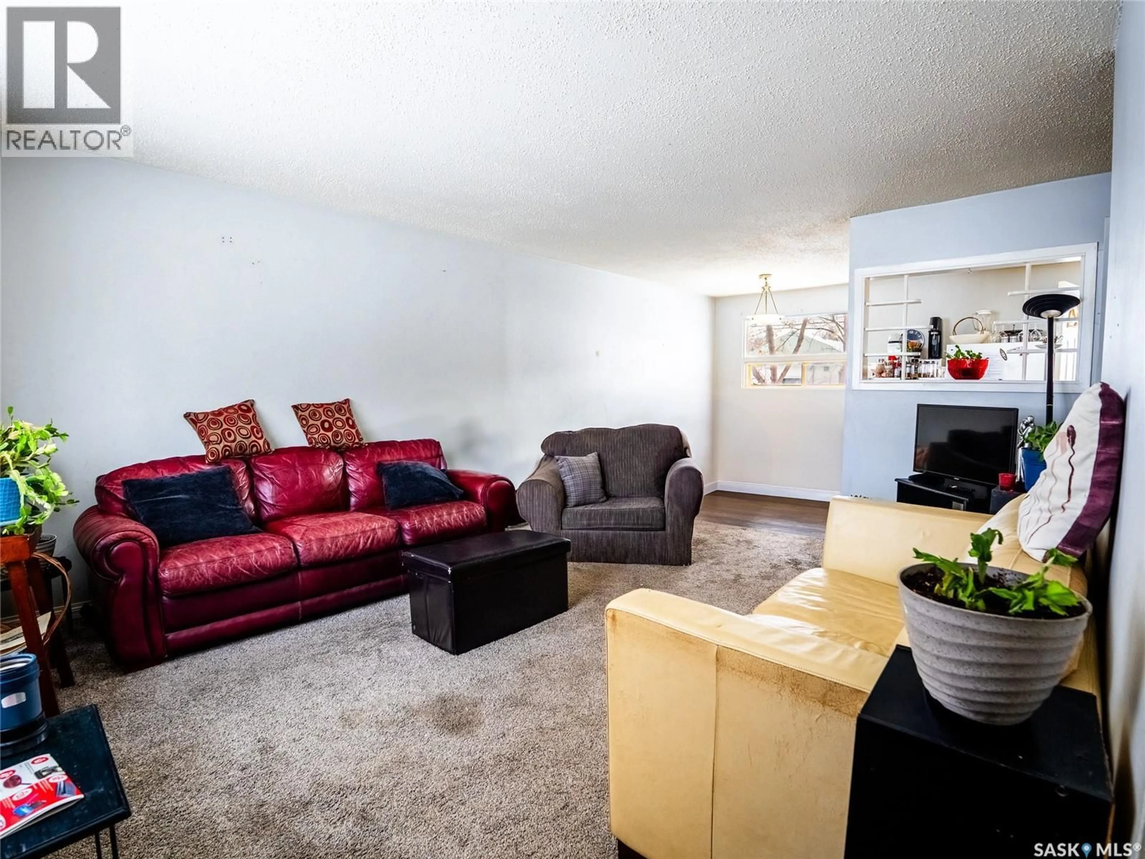 Living room with furniture, unknown for 625 WILLIAMS STREET, Regina Saskatchewan S4T6B3