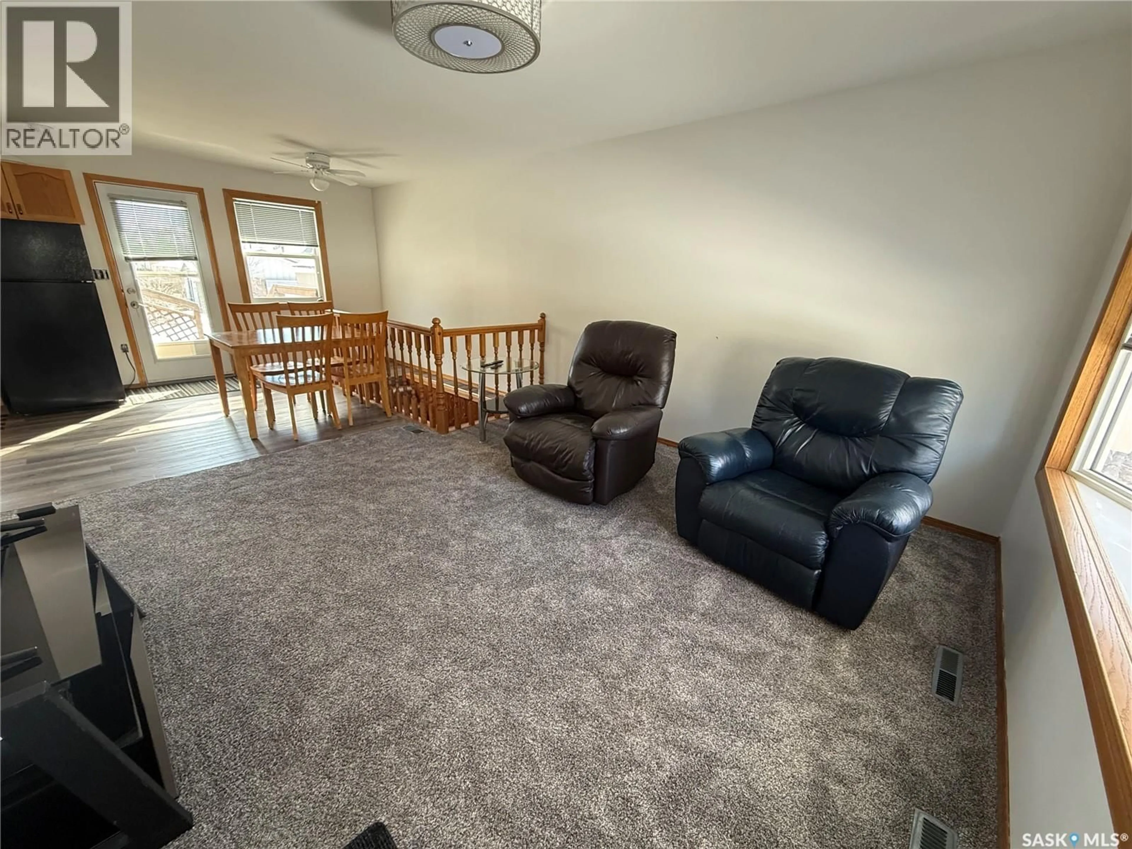 A pic of a room for 502 MCLEOD AVENUE, Estevan Saskatchewan S4A0B1