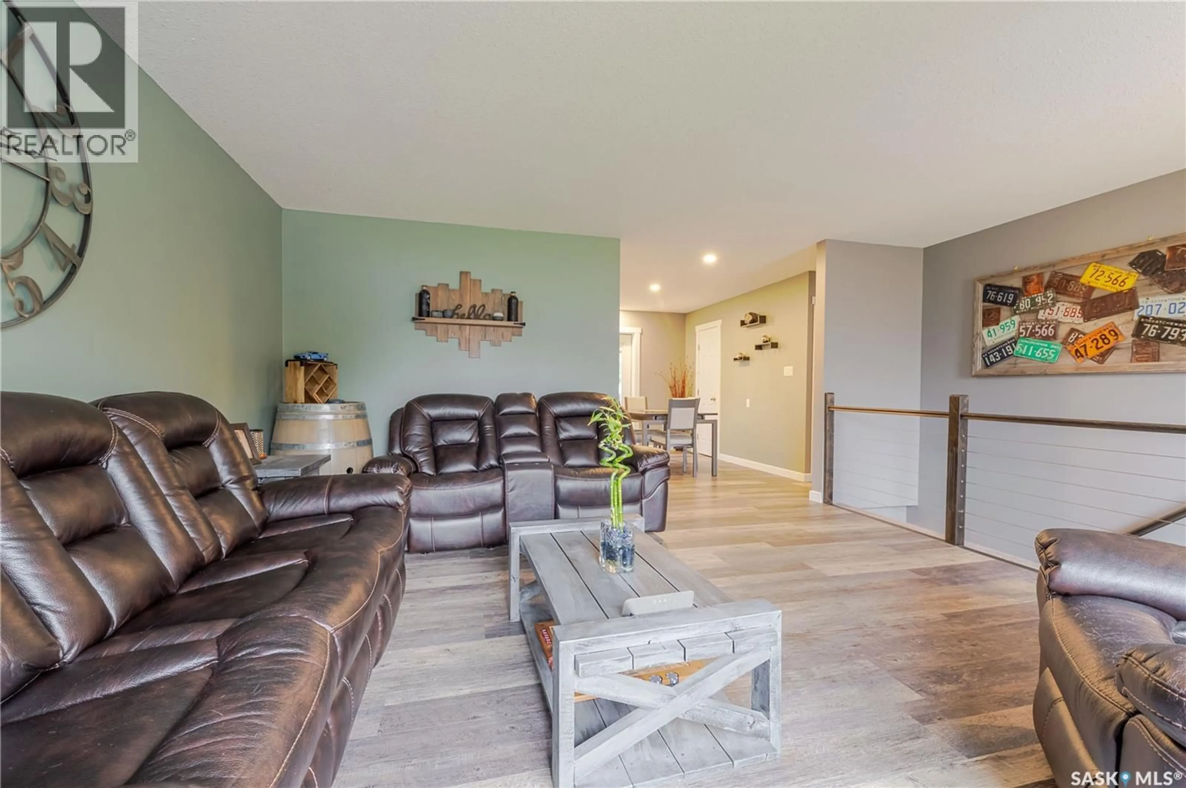 Unknown for 41 TAYLOR CRESCENT, Moose Jaw Saskatchewan S6J1J6