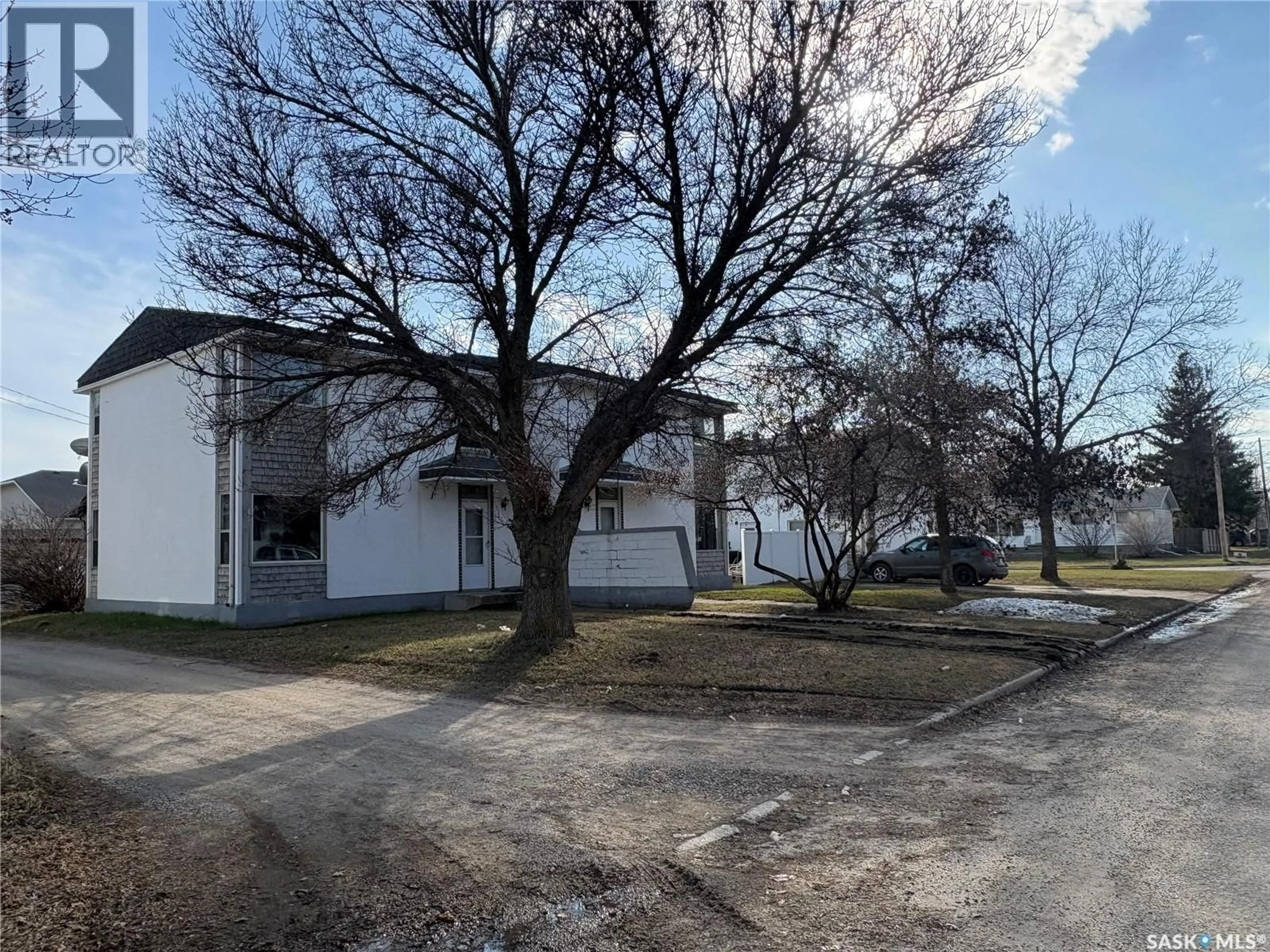 A pic from outside/outdoor area/front of a property/back of a property/a pic from drone, street for 43 BANTRY STREET, Lanigan Saskatchewan S0K2M0
