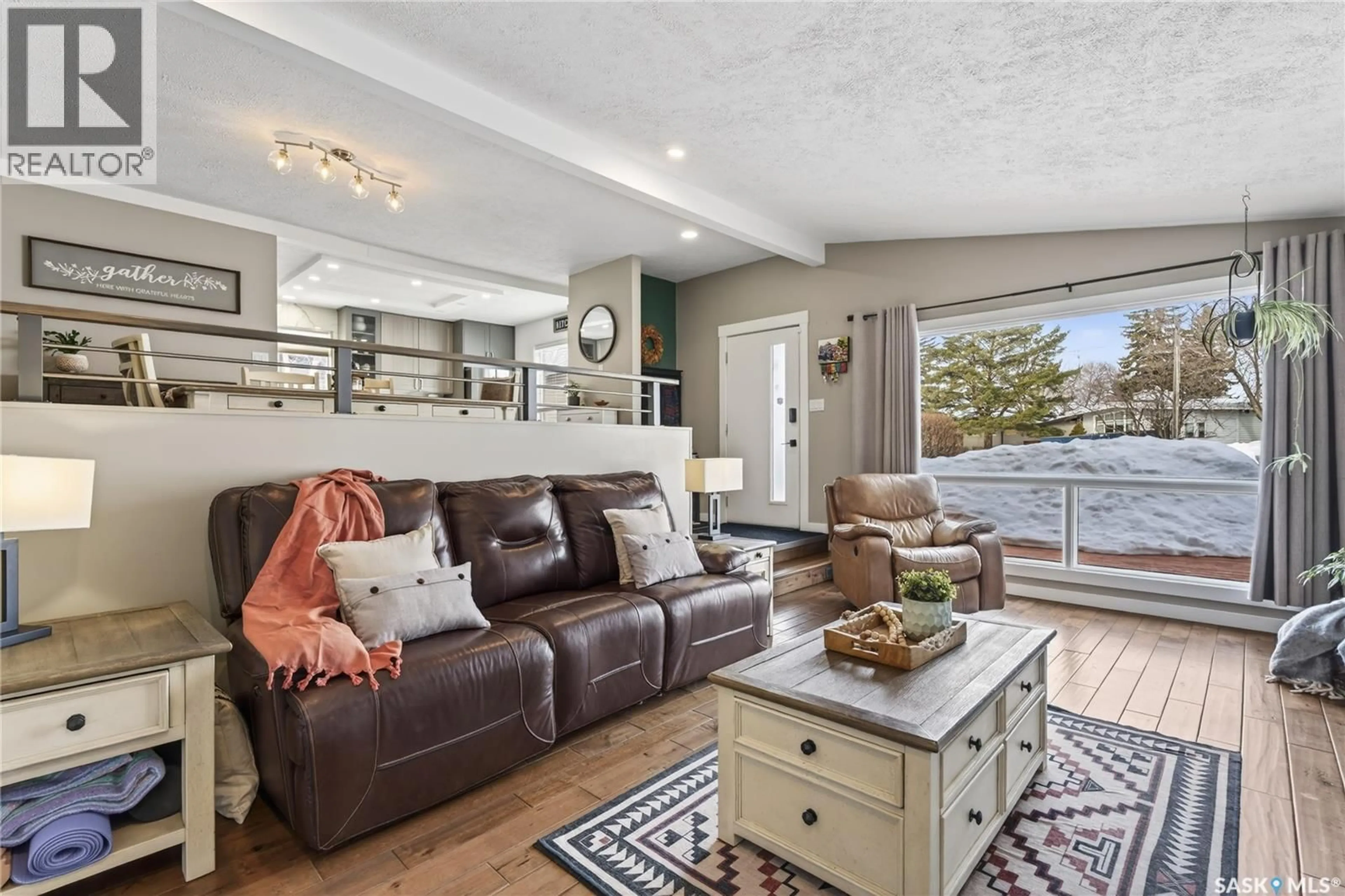 Living room with furniture, unknown for 35 KING CRESCENT, Humboldt Saskatchewan S0K2A0