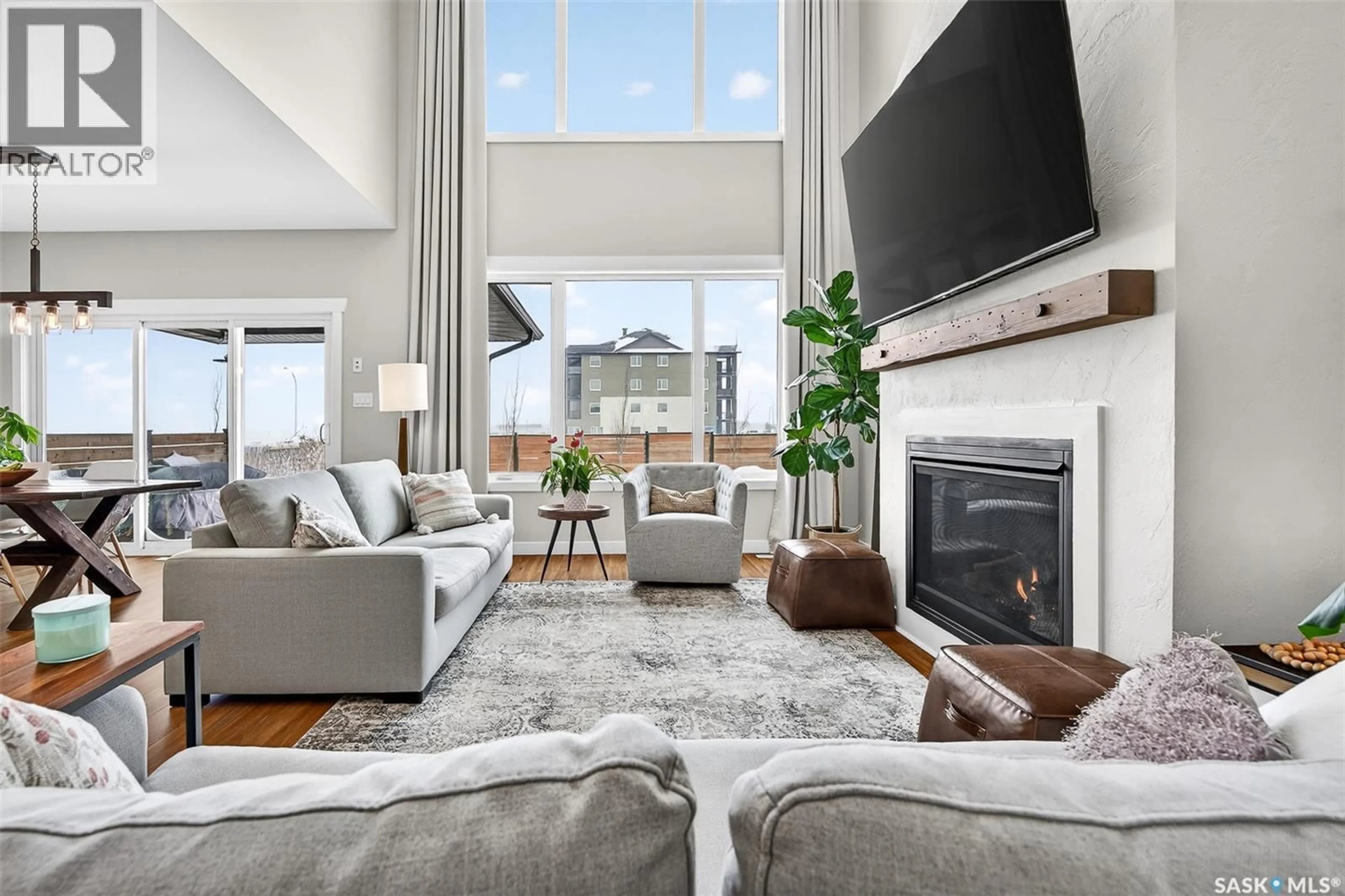 Living room with furniture, unknown for 6 CLUNIE COURT, Moose Jaw Saskatchewan S6J0E3