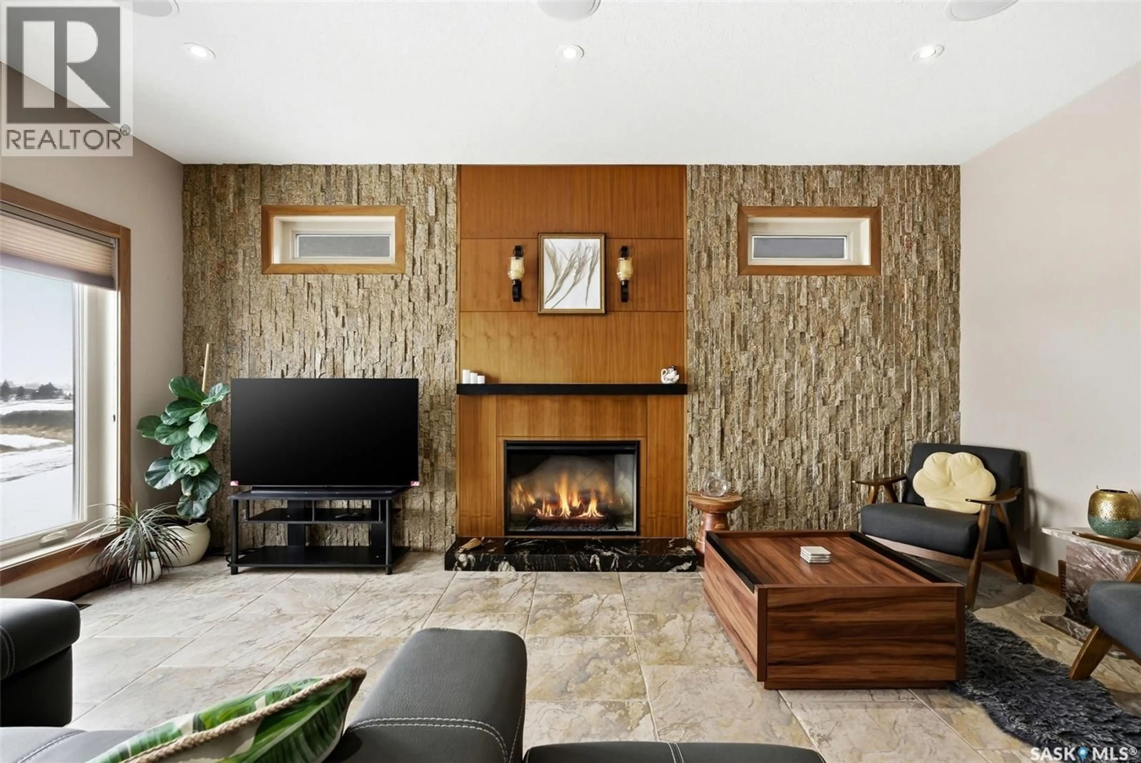 Unknown for 7502 LILAC PLACE, Regina Saskatchewan S4Y0B3