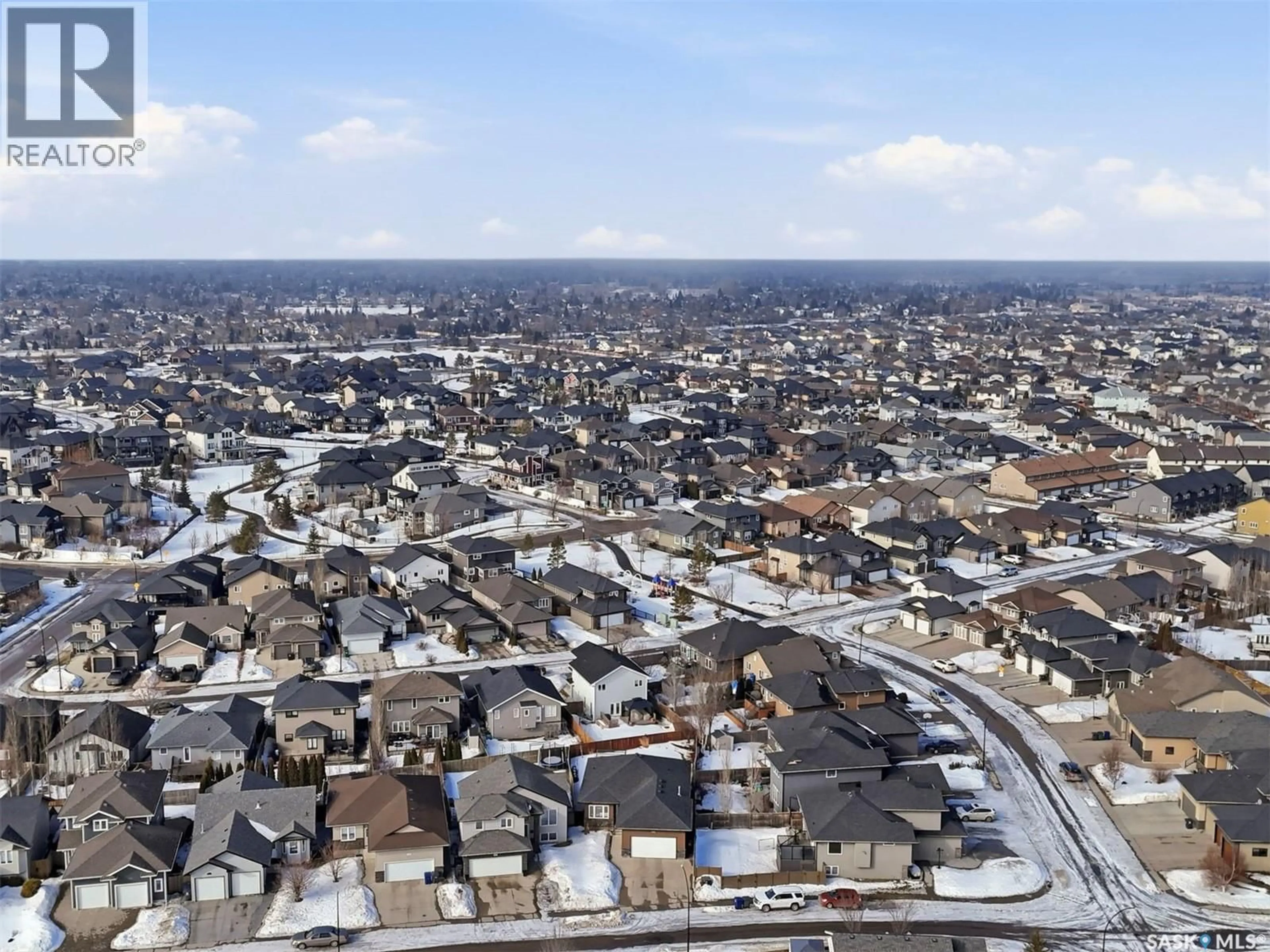 A pic from outside/outdoor area/front of a property/back of a property/a pic from drone, street for 526 PATRICK AVENUE, Saskatoon Saskatchewan S7W0G4