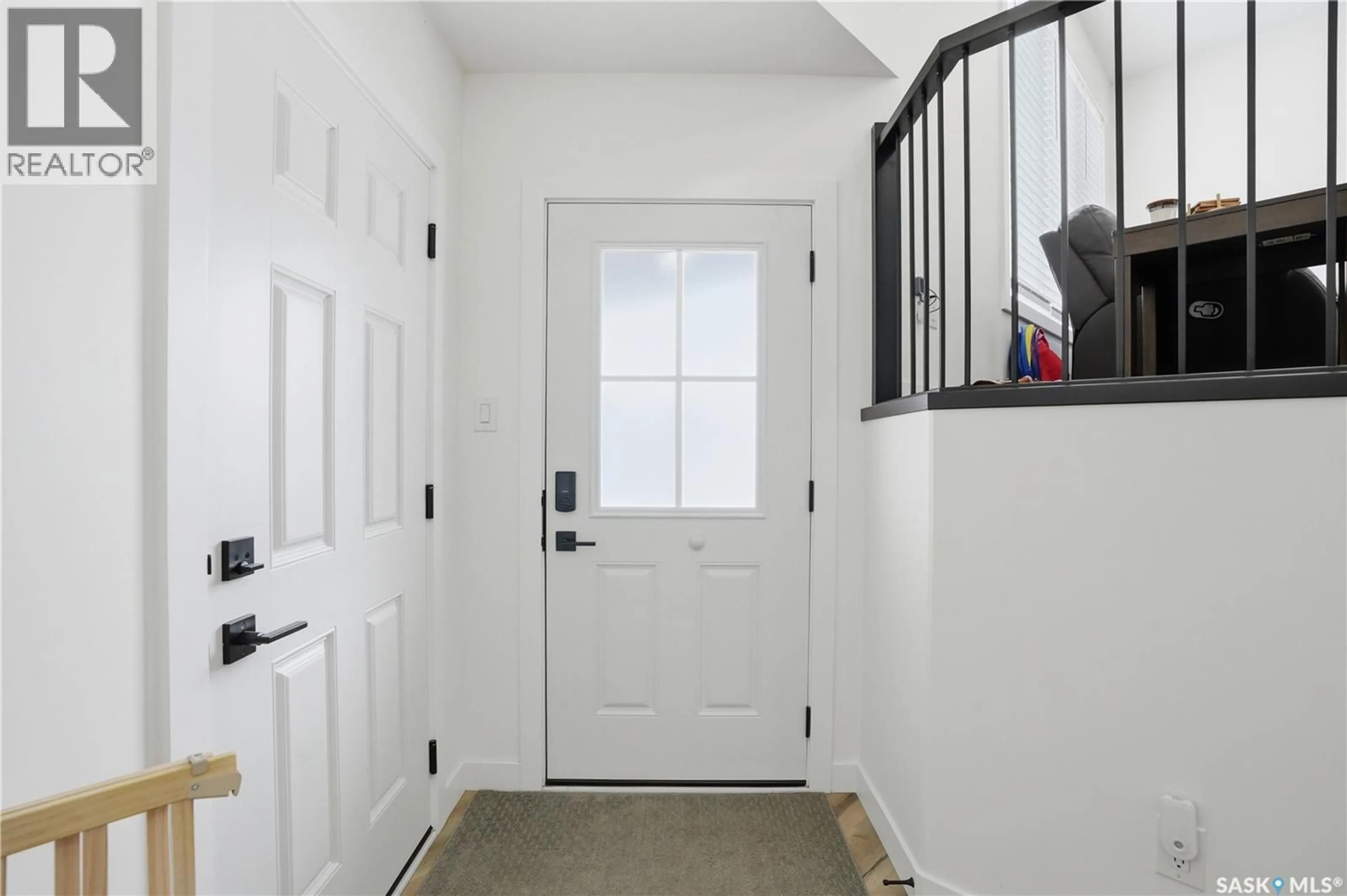 Indoor entryway for 827 WOODS CRESCENT, Warman Saskatchewan S0K4S4