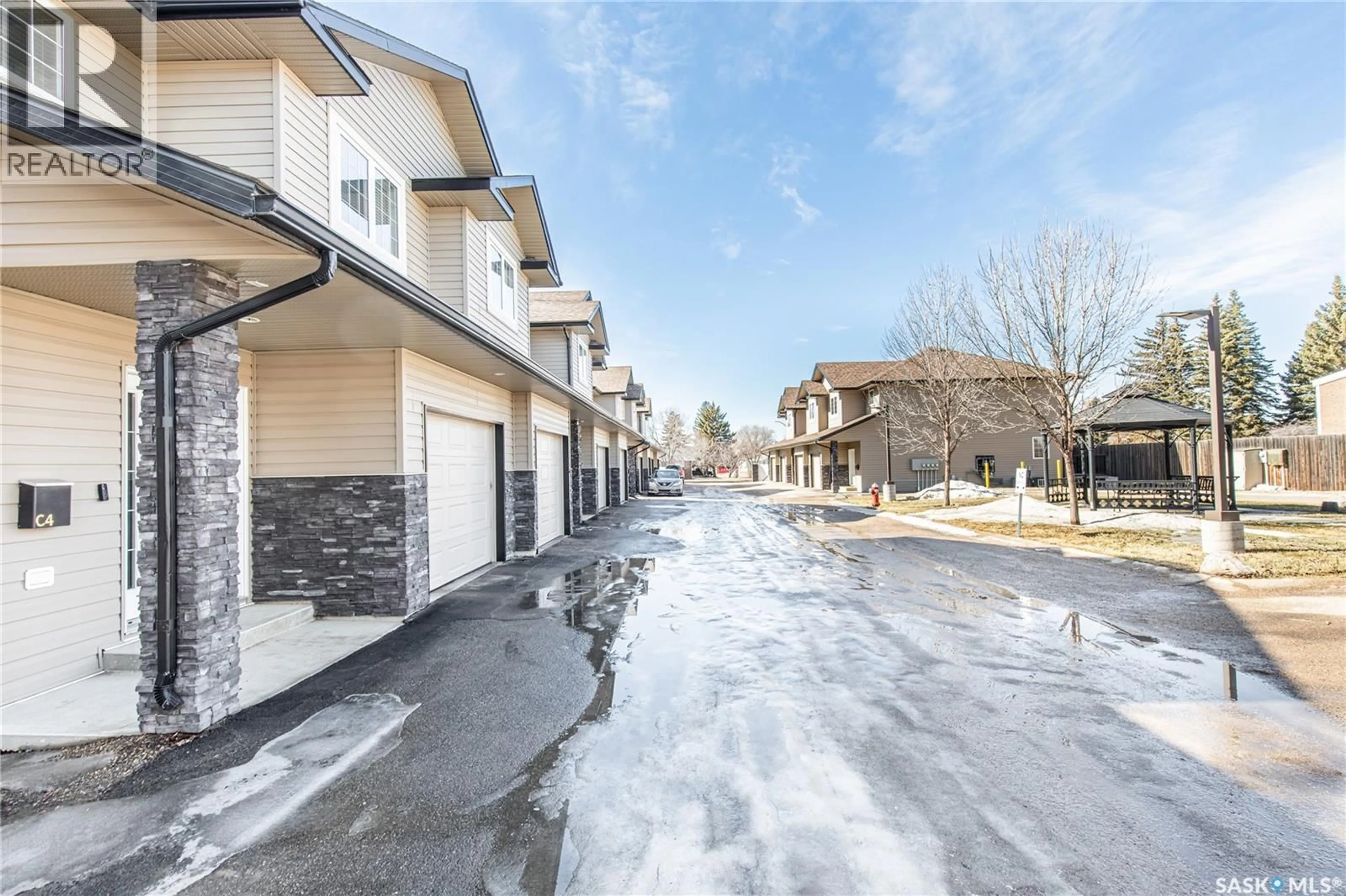 Unknown for C4 - 33 WOOD LILY DRIVE, Moose Jaw Saskatchewan S6J1B4