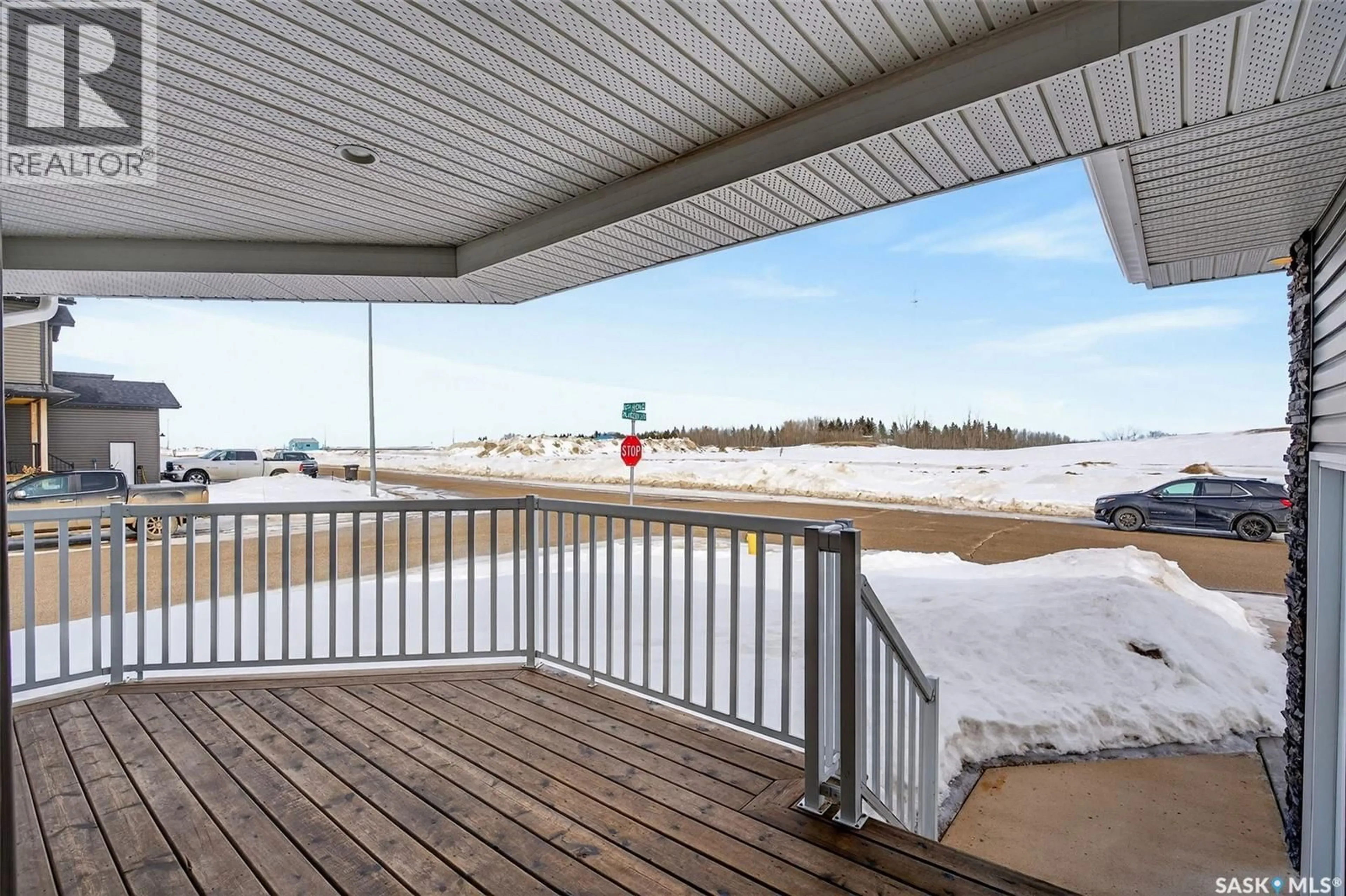 Patio, water/lake/river/ocean view for 506 16TH AVENUE, Humboldt Saskatchewan S0K2A0