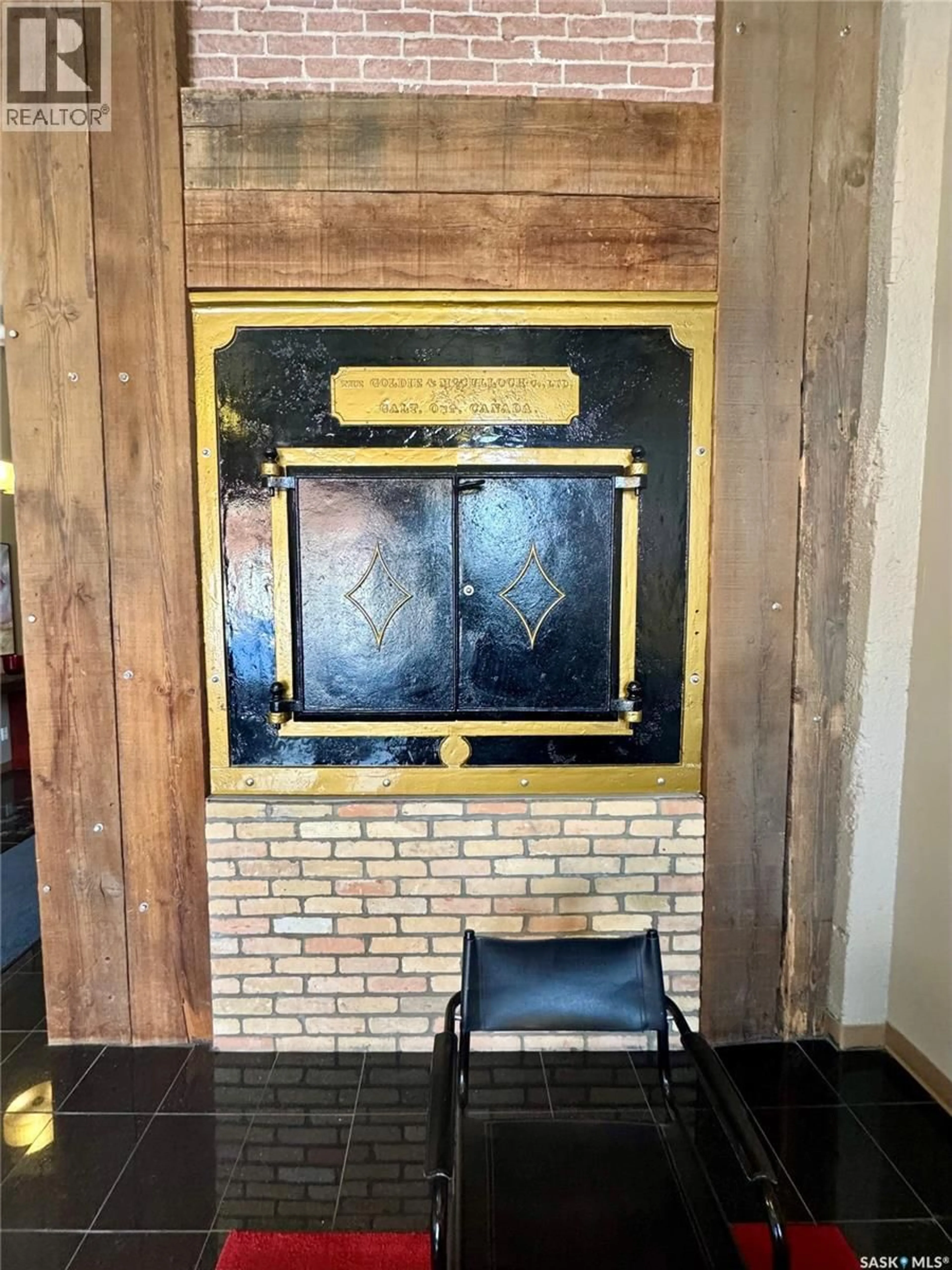 Unknown for E - 301 12 23RD STREET, Saskatoon Saskatchewan S7K0H5