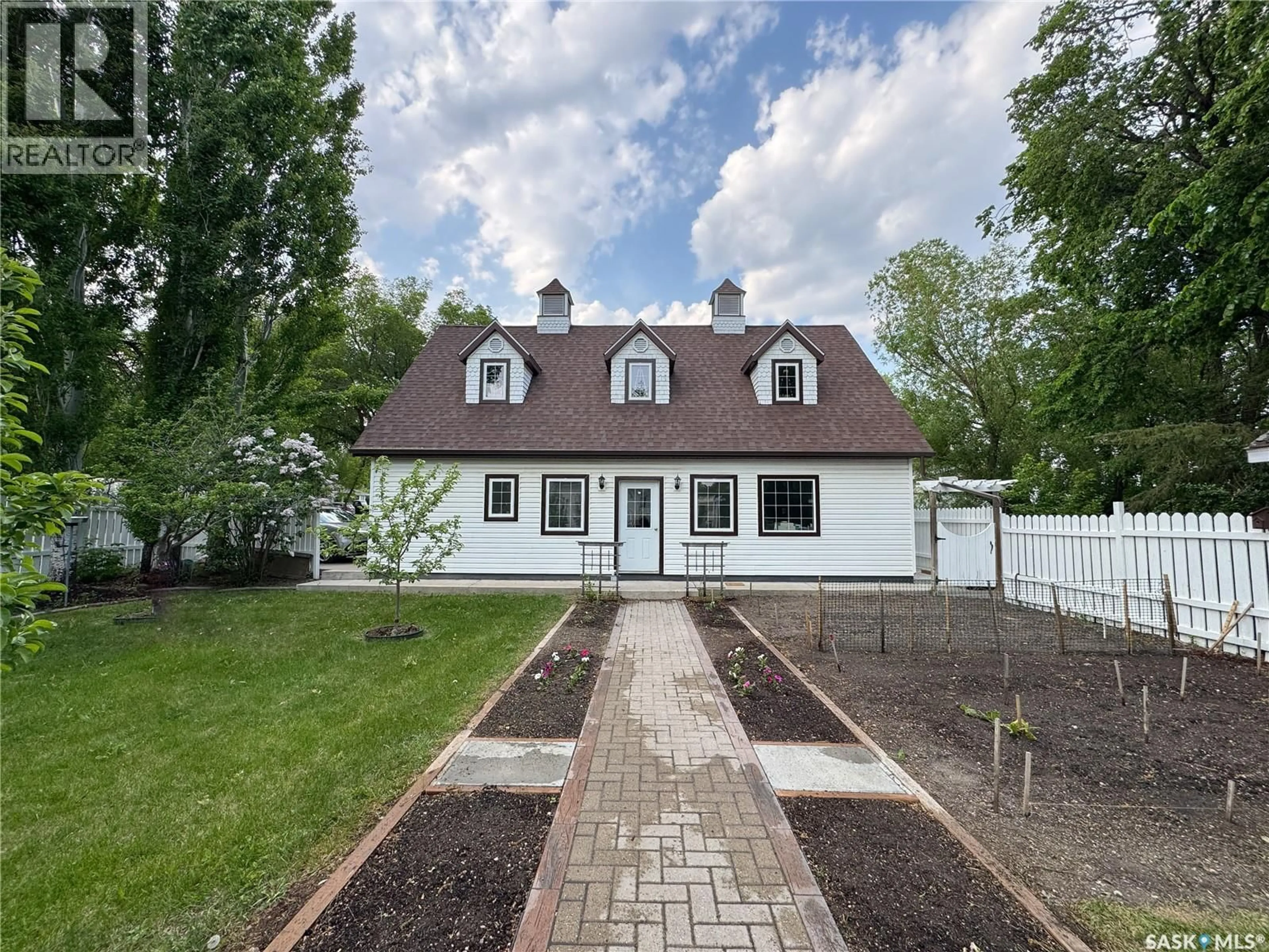 Unknown for 200 WATER STREET, Wolseley Saskatchewan S0G5H0