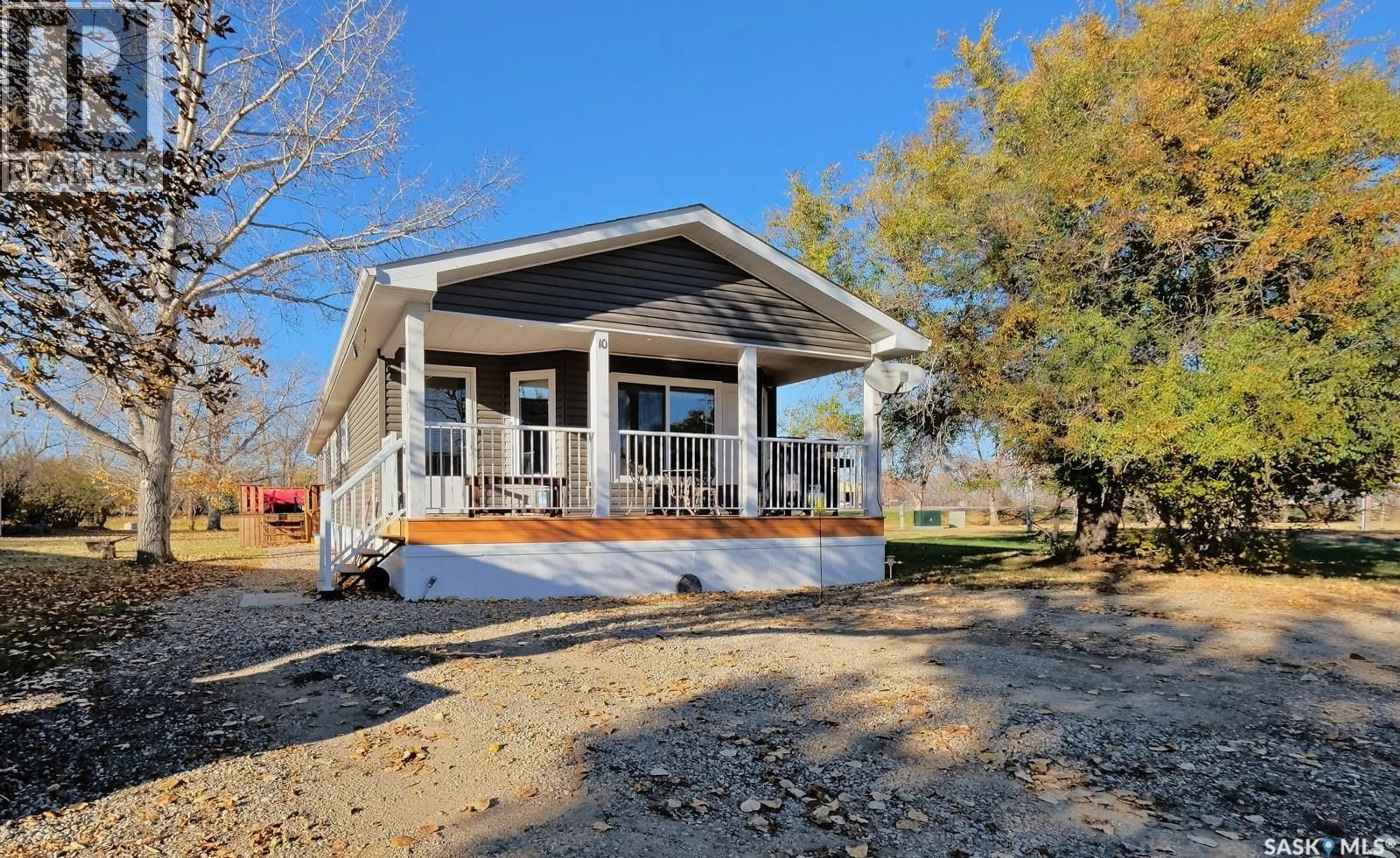 Home with vinyl exterior material, unknown for 10 PRAIRIE VIEW CRESCENT, Rosetown Saskatchewan S0L2V0