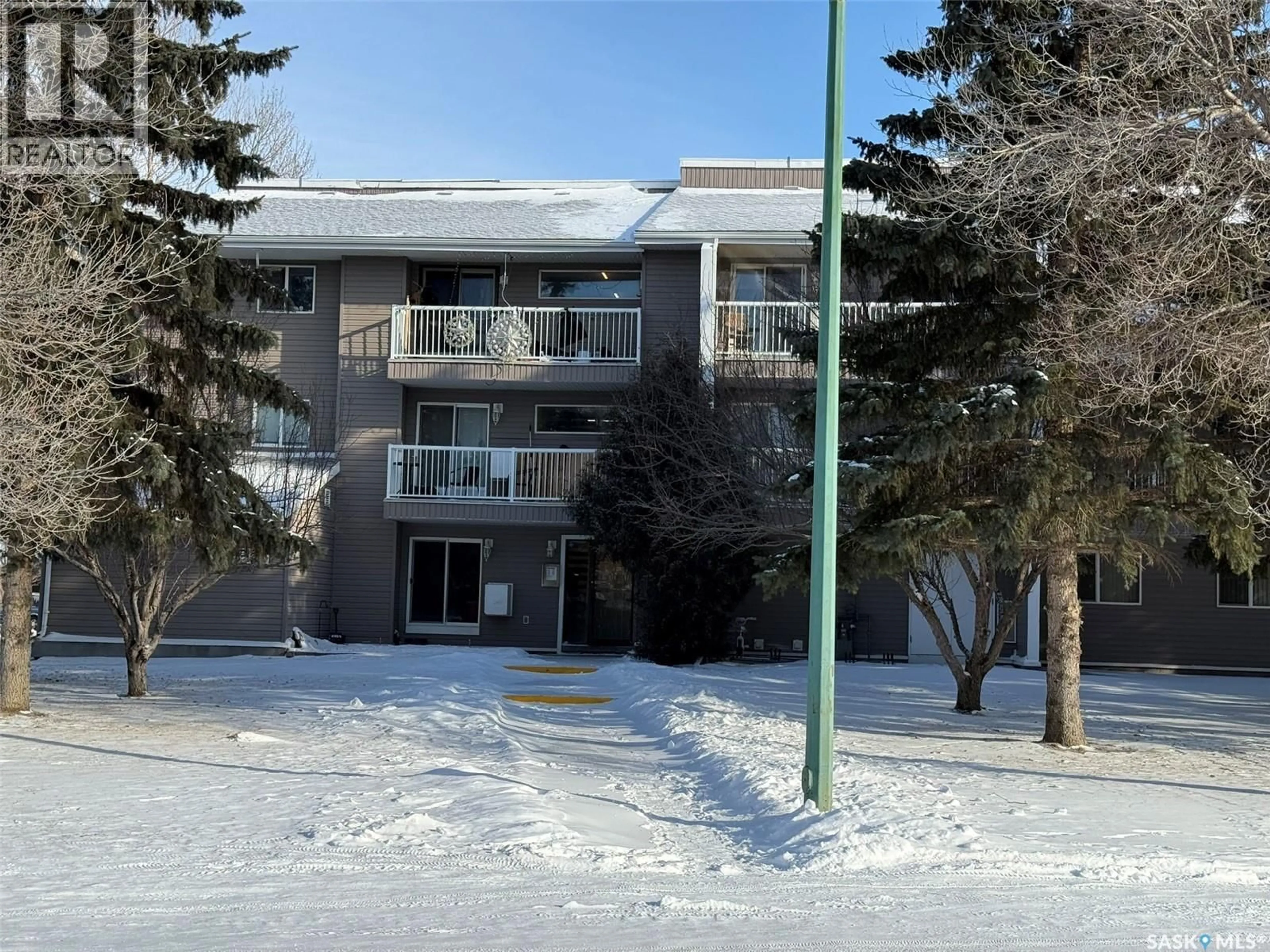 Unknown for 207 - 1808 EAGLESHAM AVENUE, Weyburn Saskatchewan S4T2R1