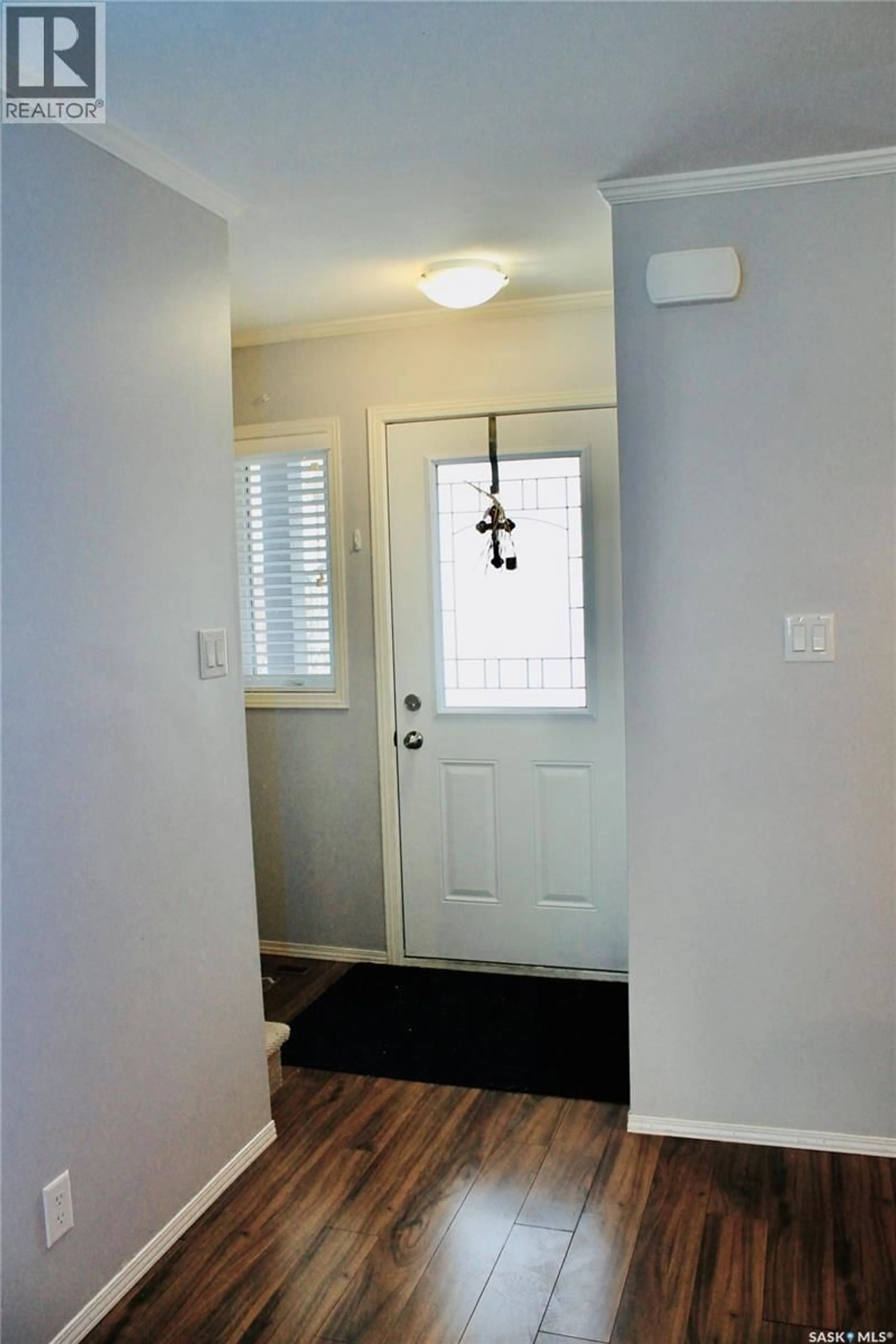 Indoor entryway for 308 - 115 DALGLEISH LINK, Saskatoon Saskatchewan S7W0N5