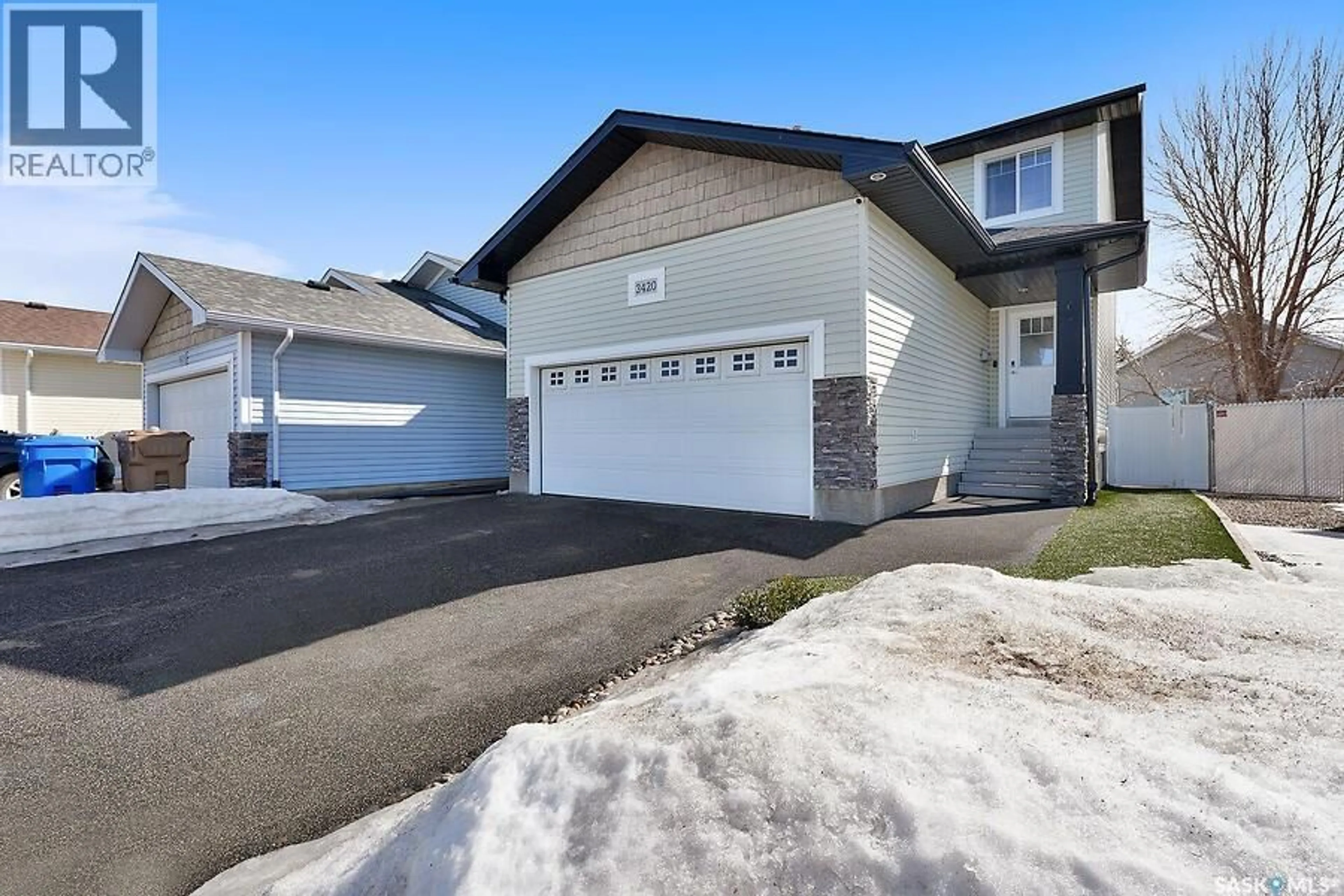 Unknown for 3420 MACLACHLAN CRESCENT, Regina Saskatchewan S4R8V1