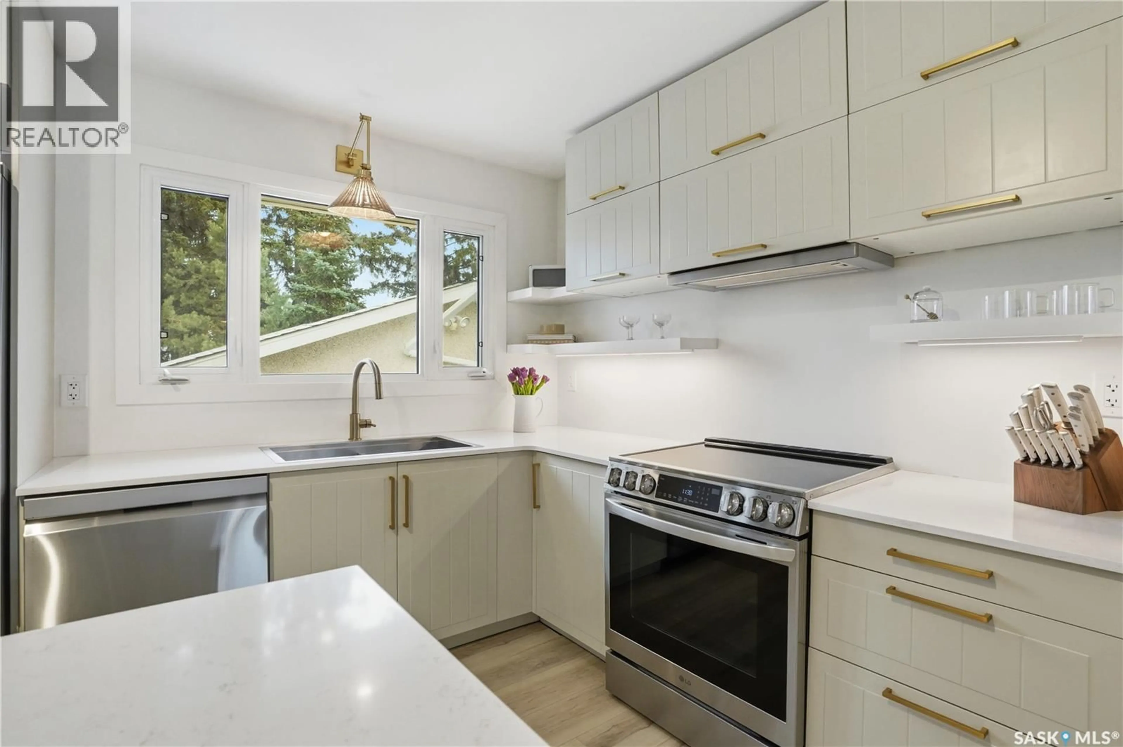 Unknown for 41 RED RIVER ROAD, Saskatoon Saskatchewan S7K1G2