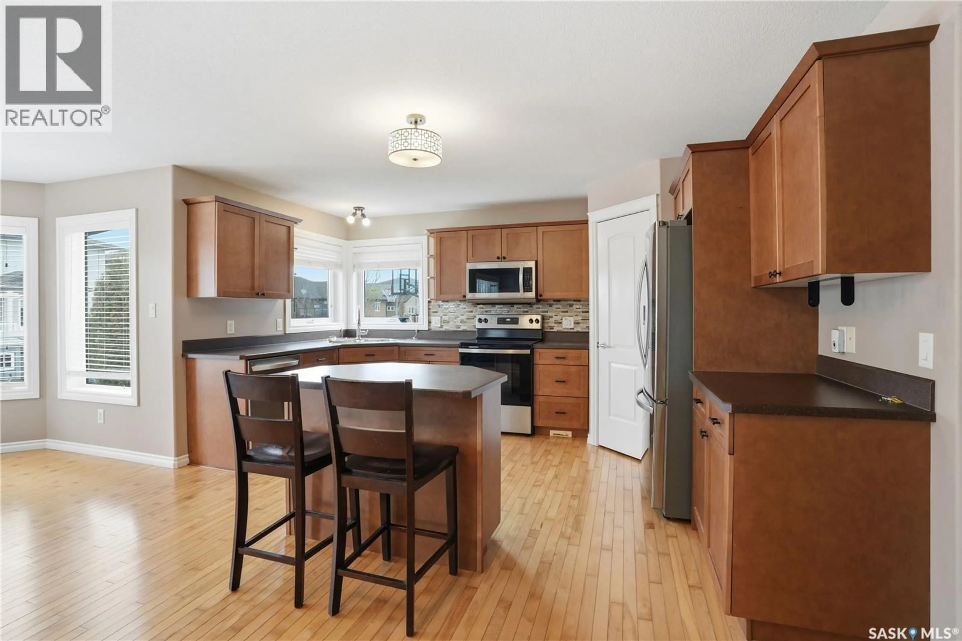 Open concept kitchen, unknown for 3286 MCCLOCKLIN ROAD, Saskatoon Saskatchewan S7R0B9
