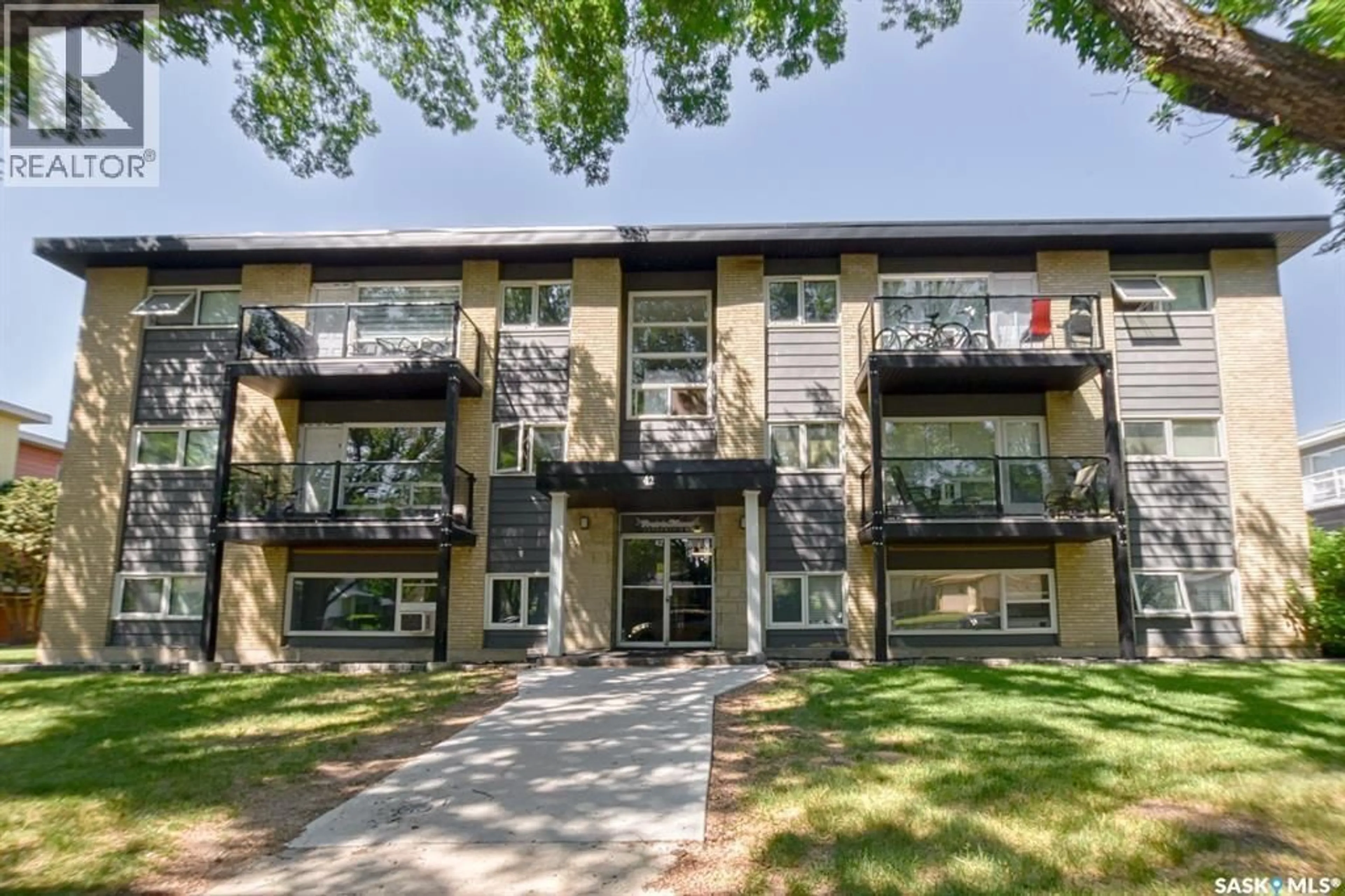 Unknown for 34 42 SPENCE STREET, Regina Saskatchewan S4S4H4