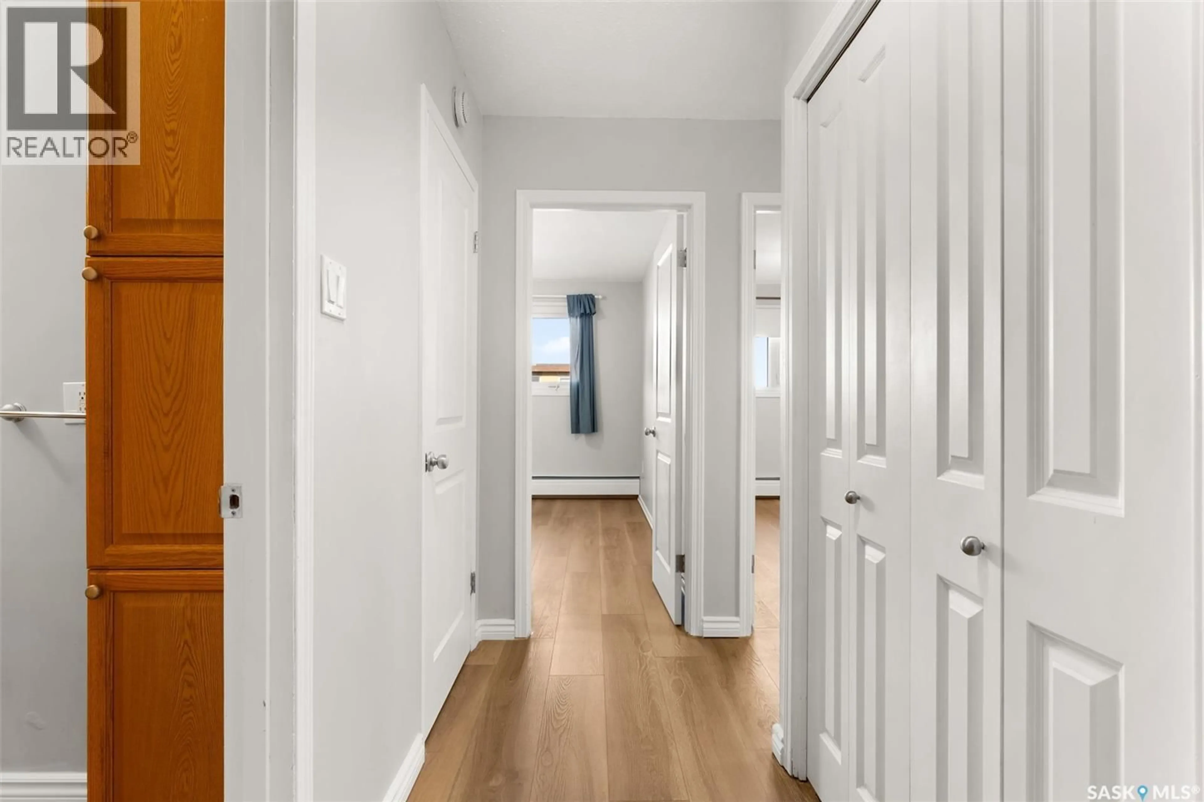 Indoor entryway for 22 - 4341 RAE STREET, Regina Saskatchewan S4S3B2